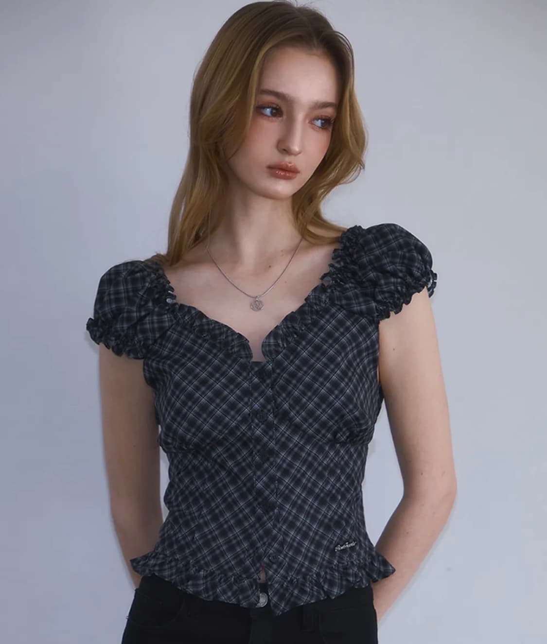 키키하음착용)Frill Shirring Sleeveless [Black] 상품이미지1