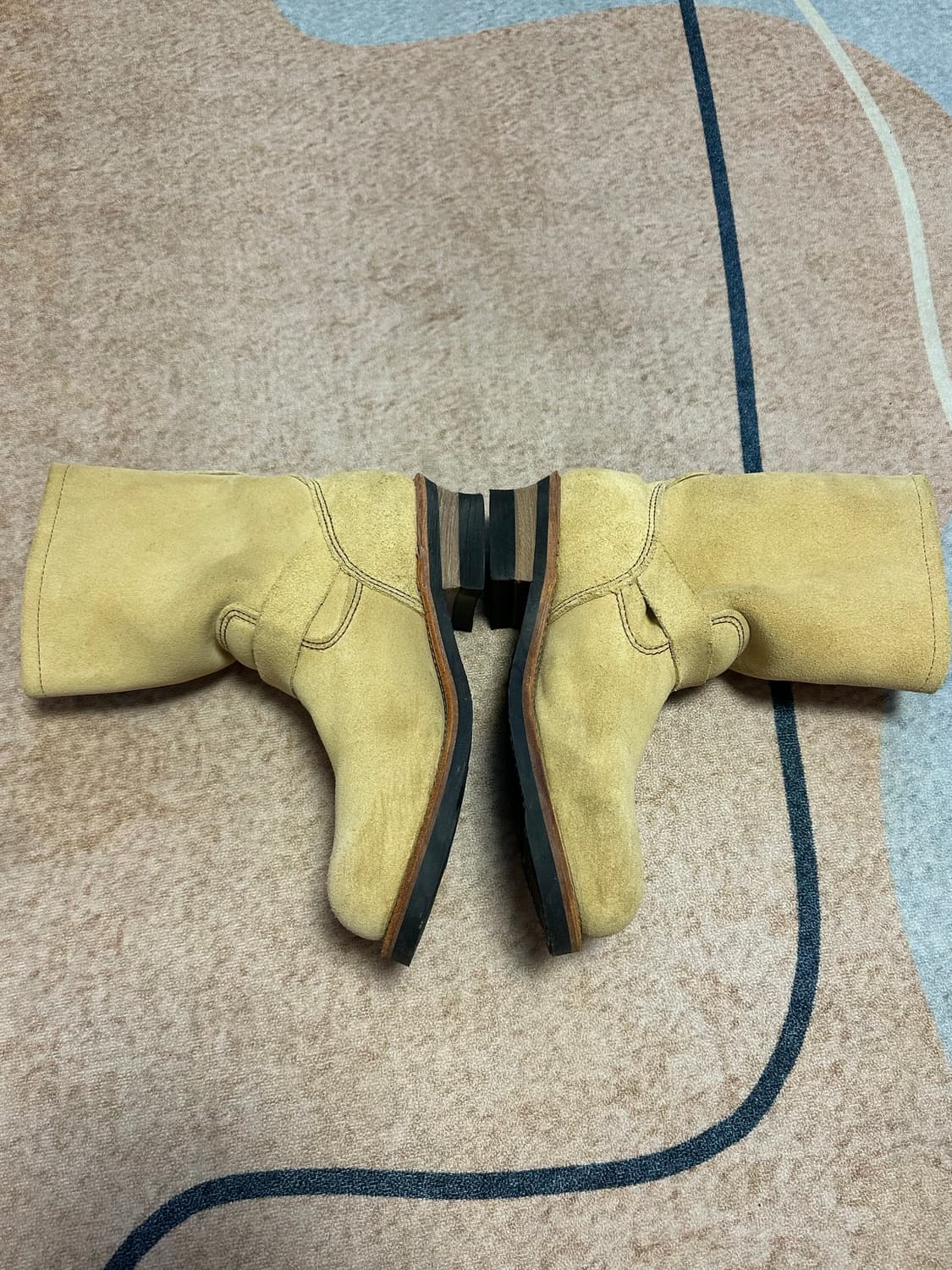 [280] 레드윙 8268 엔지니어부츠 러프아웃 스웨이드 베이지 상품이미지4