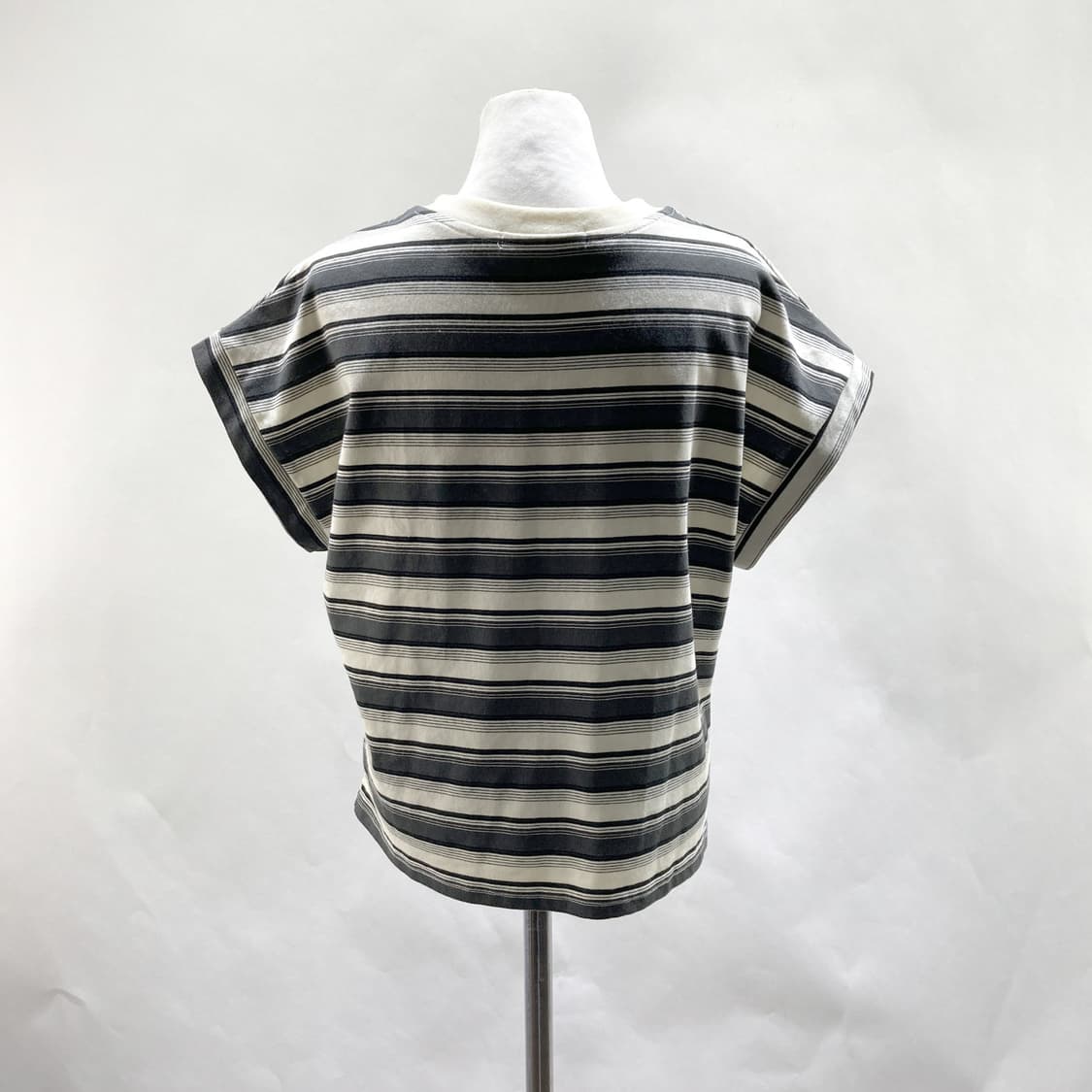 FOCUS 포커스 2024 여성캐쥬얼민소매티 F 상품이미지3