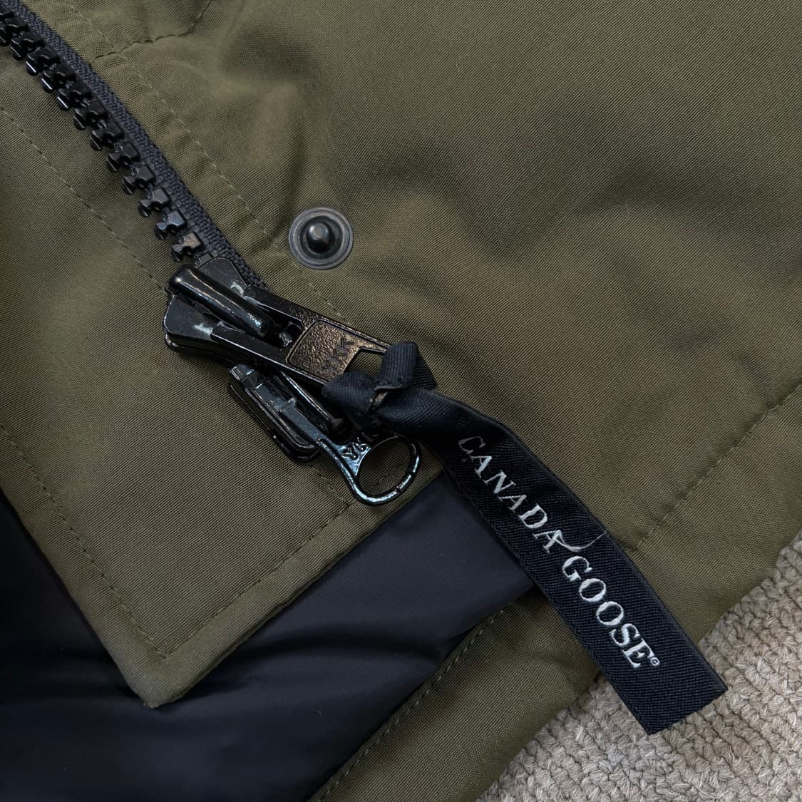 canada goose 캐나다구스 쉘번 파카 퓨전 핏 다운 상품이미지4