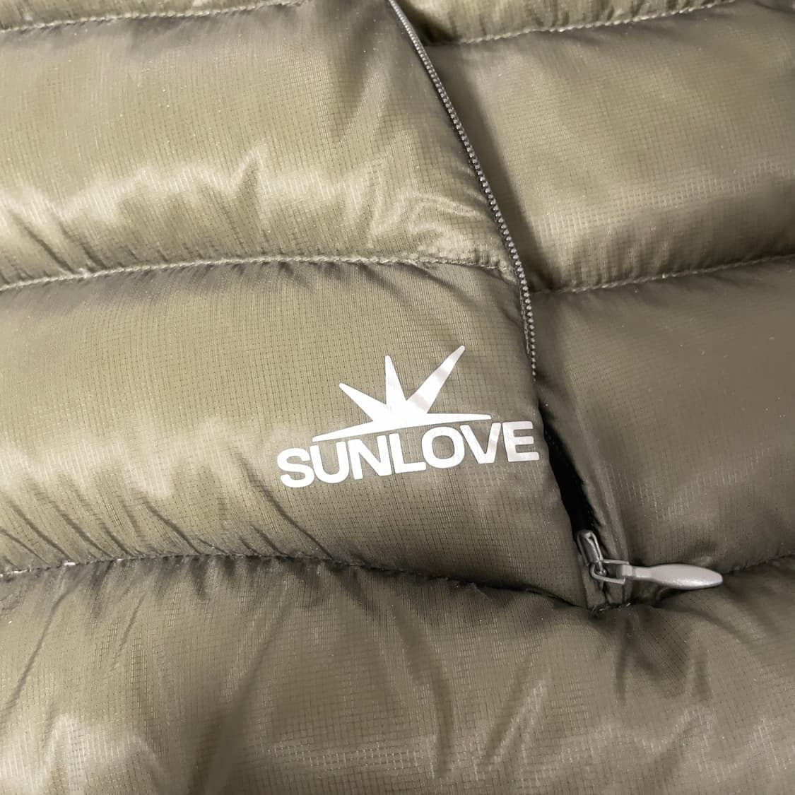 썬러브 경량패딩 차콜(카키)  S 단종제품 상품이미지2