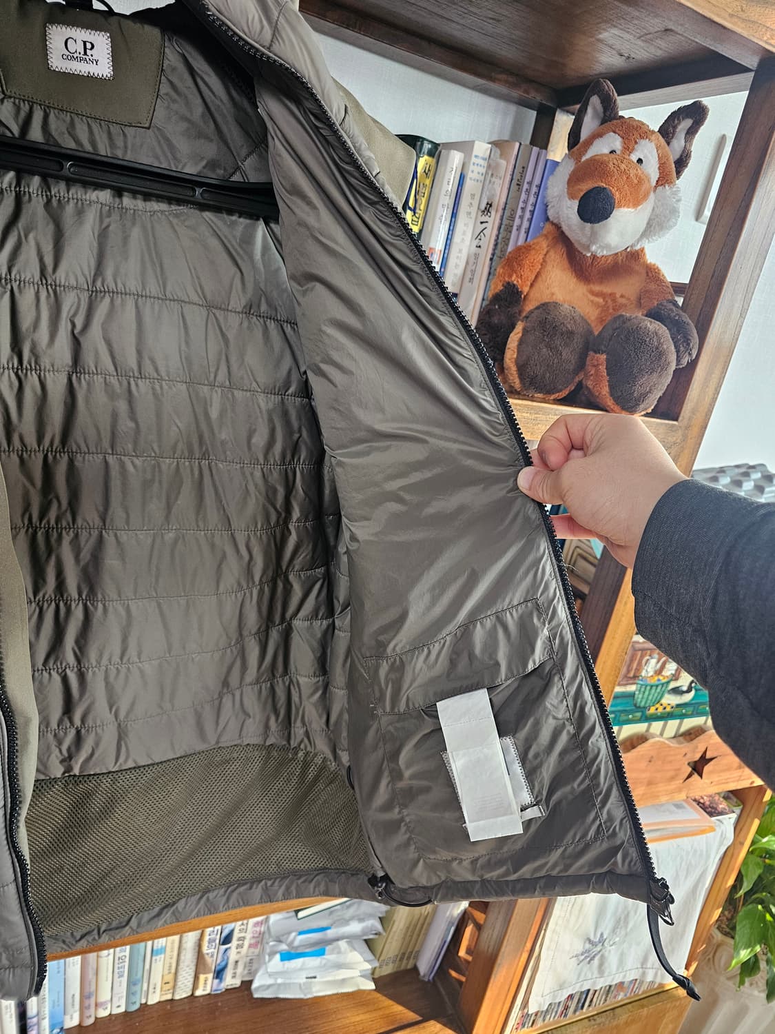 46사이즈 남녀공용}상태 좋음 씨피컴퍼니 cp컴퍼니 조끼패딩 패딩 베스트 상품이미지7