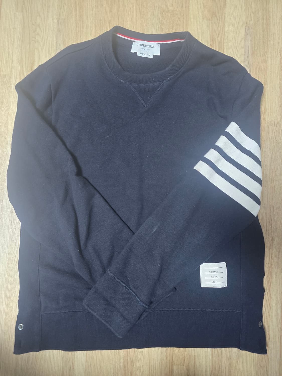 25FW 톰브라운 네이비 맨투맨 4사이즈 새상품 상품이미지2