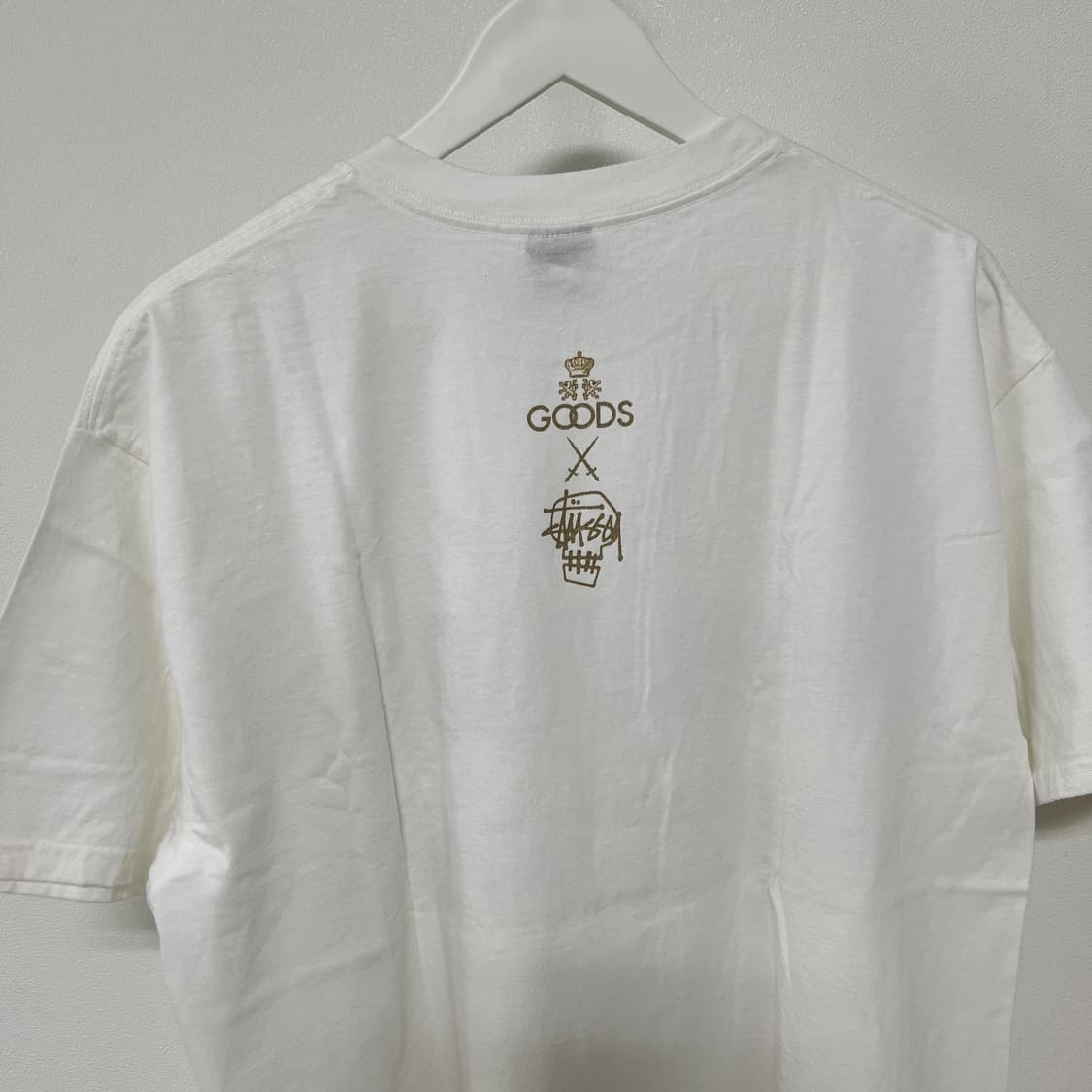 스투시 x GOODS 스컬 티셔츠 화이트 상품이미지6