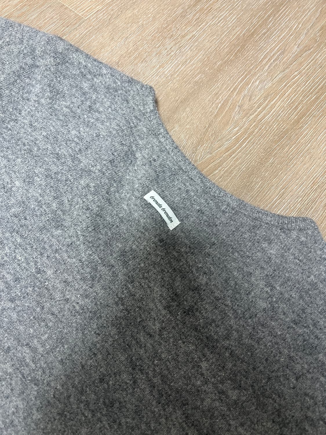 브렌다브렌든서울 아가일 니트 그레이 새제품 상품이미지5