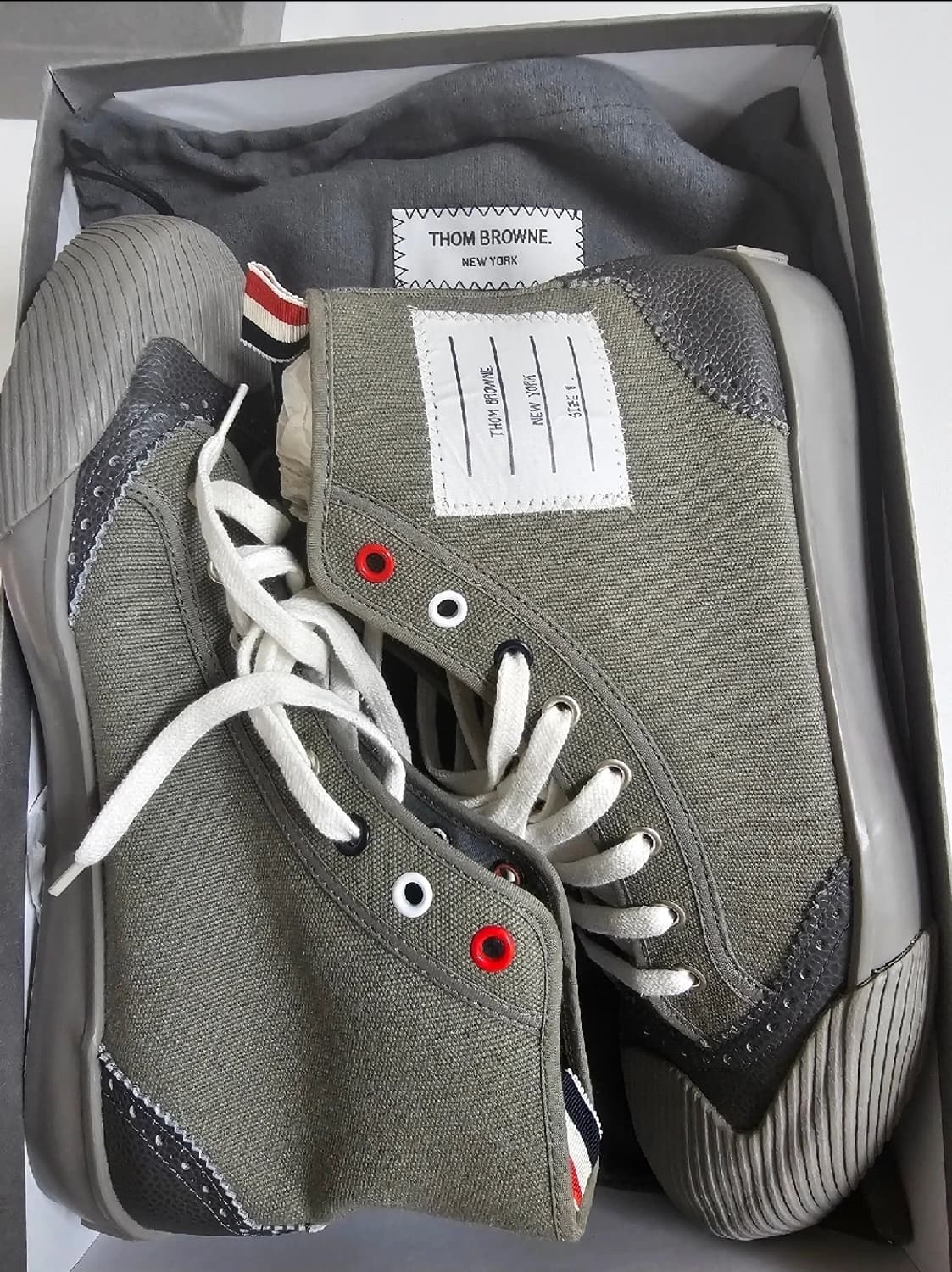 톰브라운 브로그 하이탑 스니커즈(8/265/새상품급) 상품이미지9