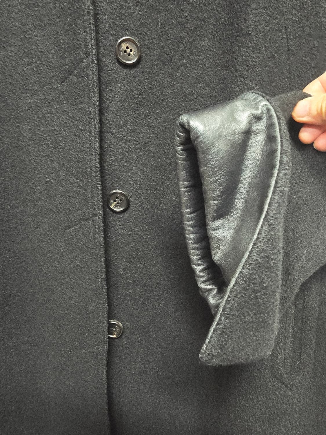 레노마 블랙 모 롱 코트44 상품이미지3