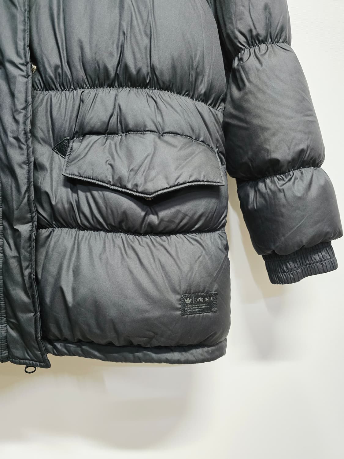 아디다스 블랙 여성 다운패딩 95 상품이미지3