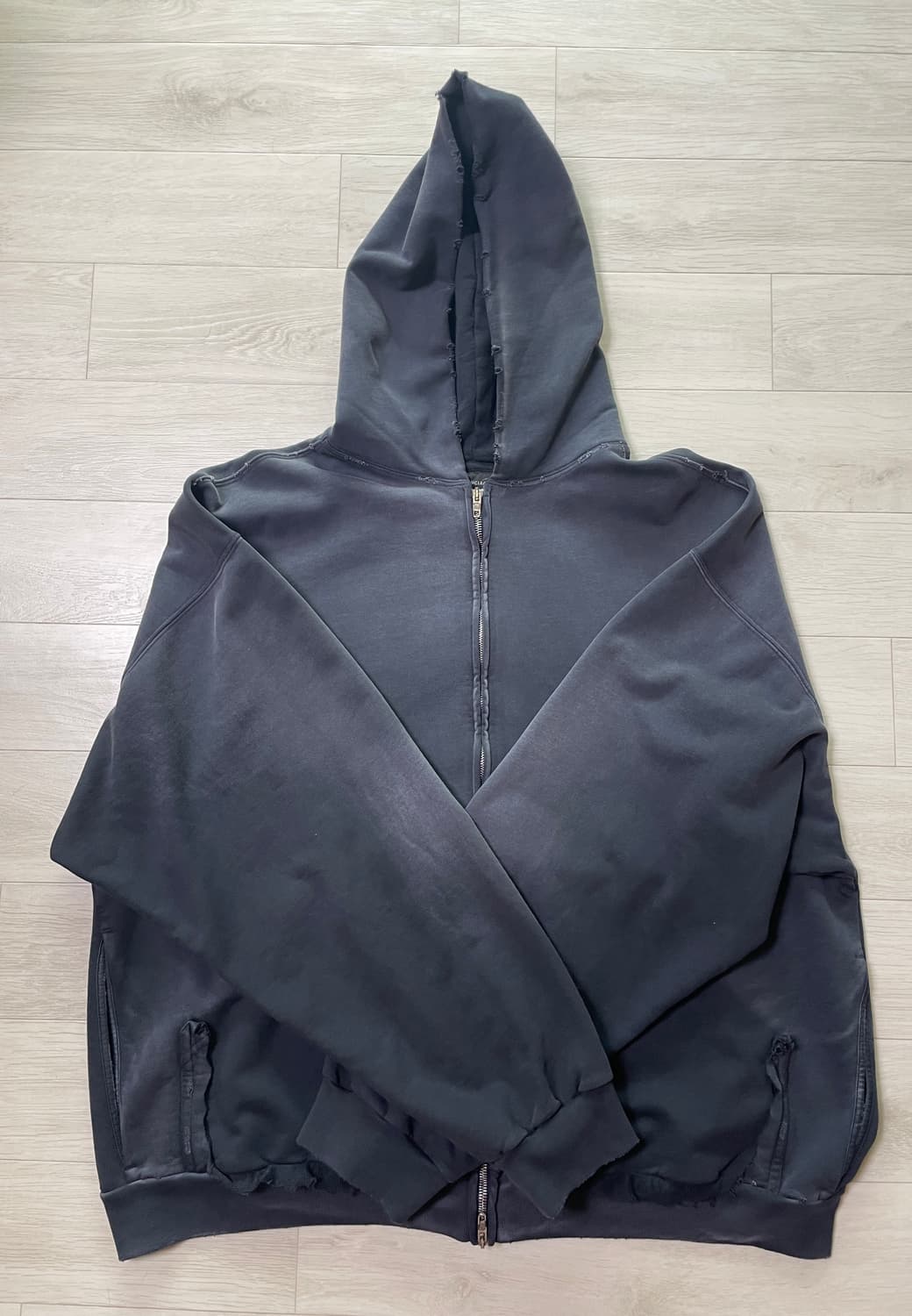 발렌시아가 테이프 타입 라지핏 후드집업 상품이미지2