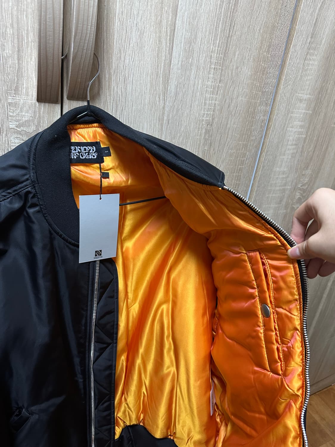 SUNDAY OFF CLUB ZIP MA-1 JUMPER 상품이미지3