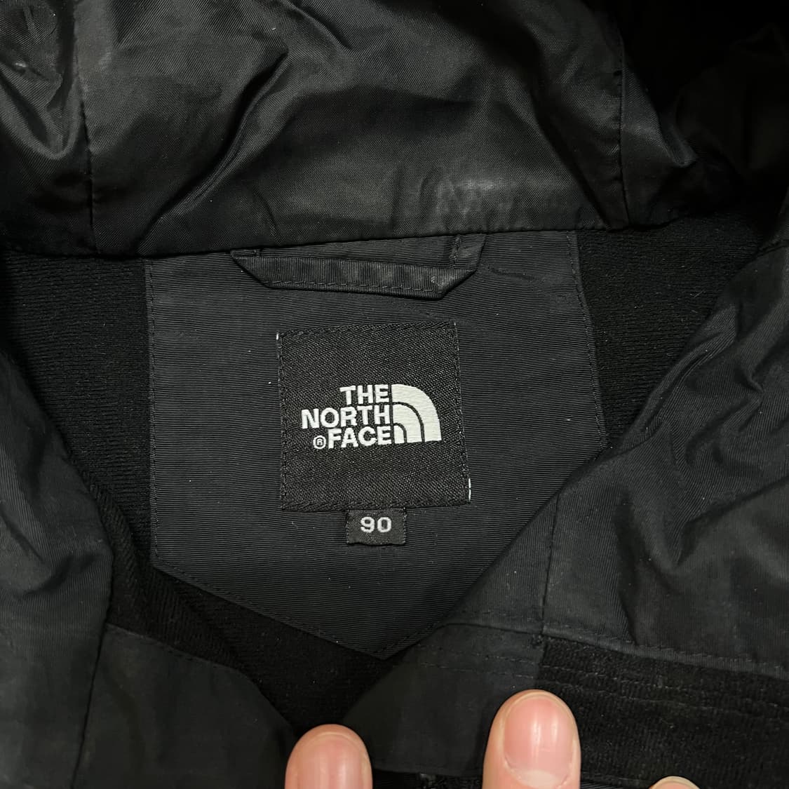 노스페이스 여성 하프돔 로고 바람막이 후드자켓 [블랙] S/90 상품이미지5