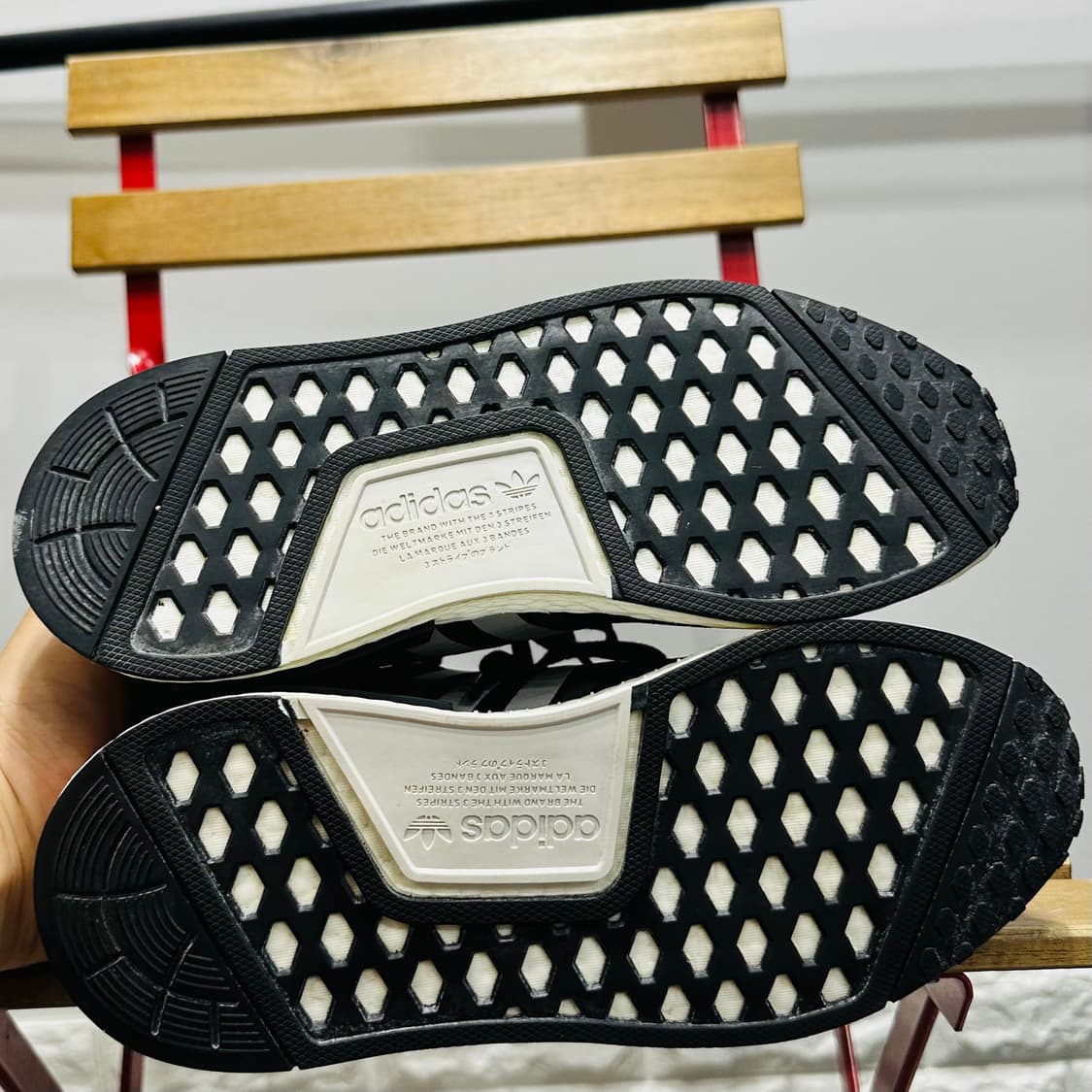 230) 아디다스 운동화 여성 여자 신발 NMD R1 블랙 상품이미지6