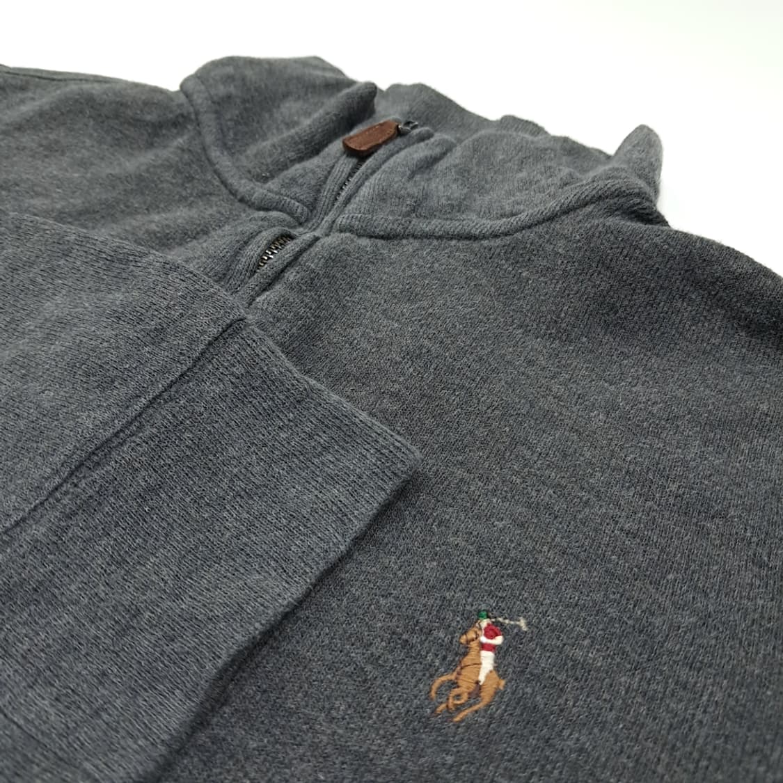 CL833 M 폴로 에스테이트립 가죽풀러 스톤그레이 하프집업 스웻셔츠 상품이미지5