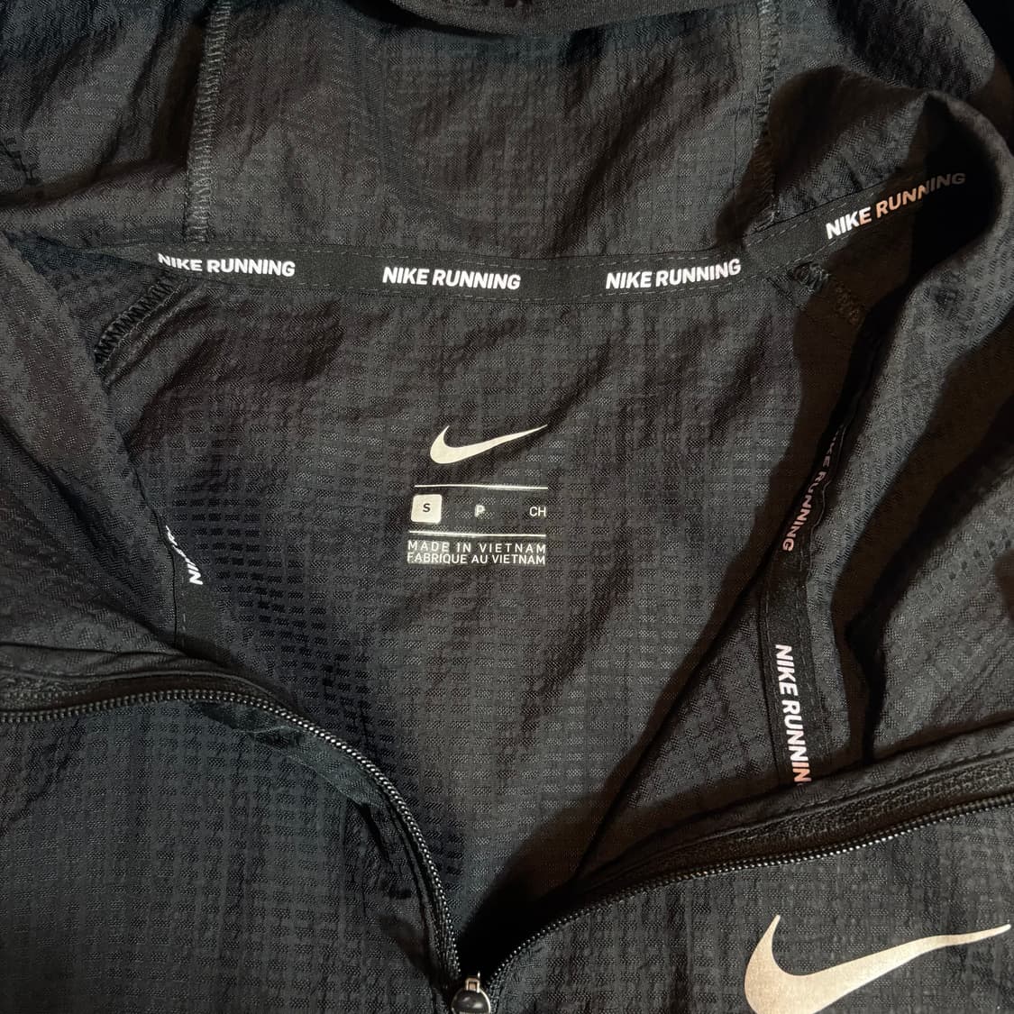 나이키 후드 러닝 바람막이 자켓 상품이미지3