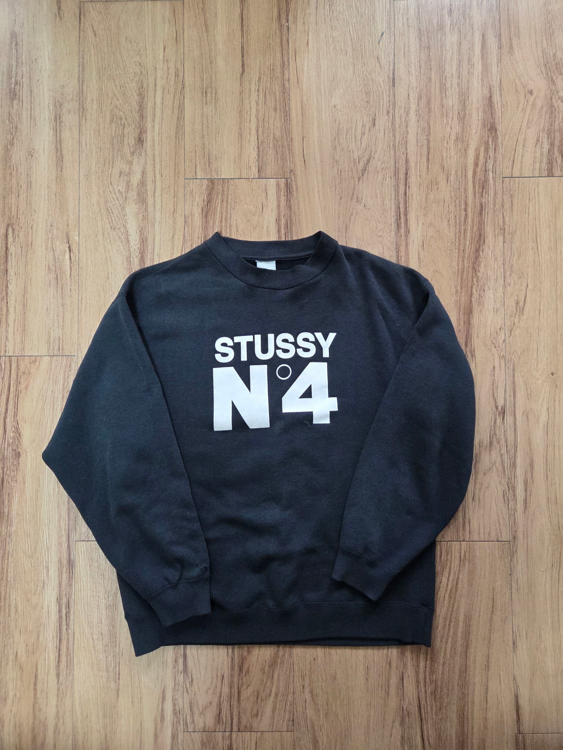 스투시 n4 맨투맨 상품이미지1