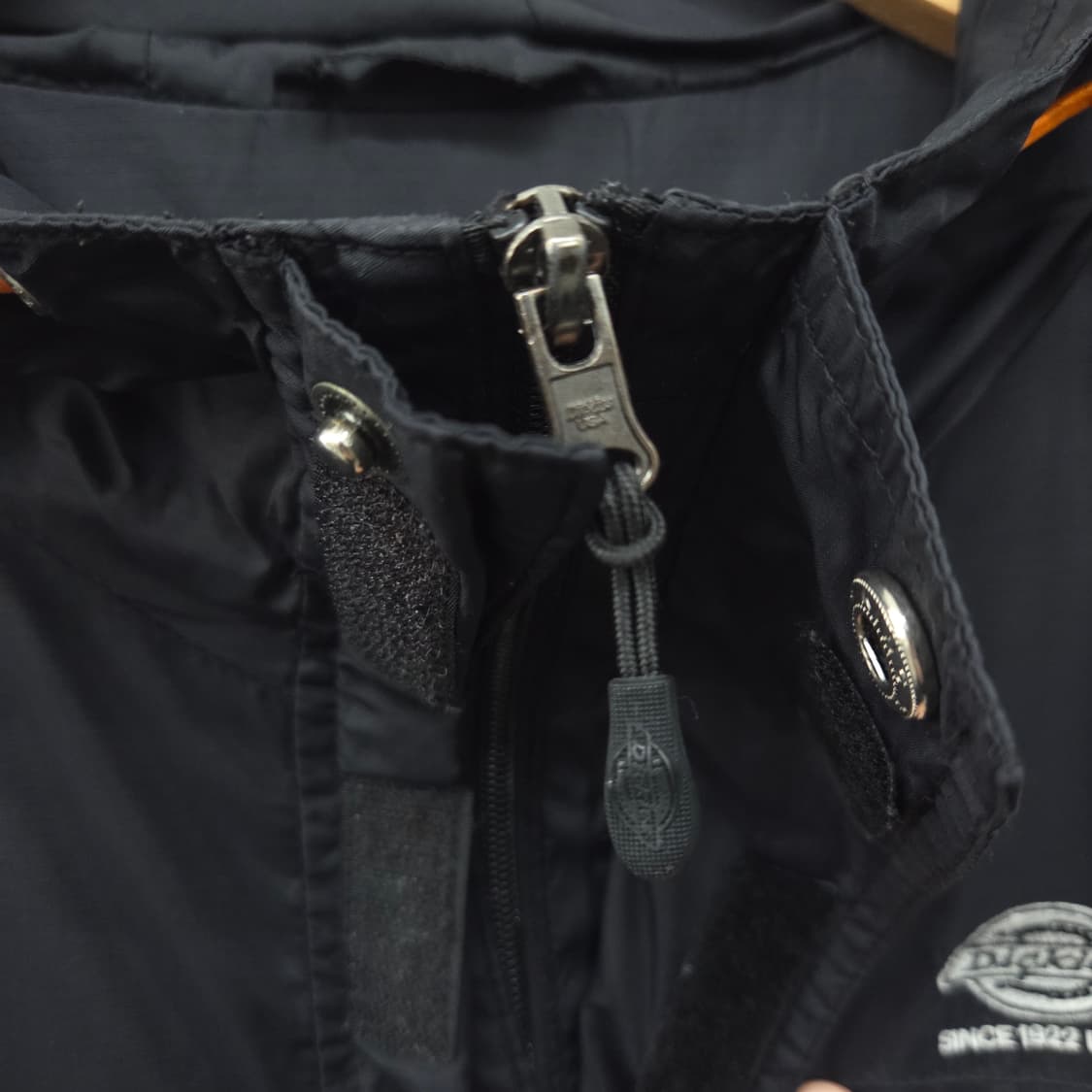 디키즈 블랙 후드 바람막이 자켓 남L 상품이미지5