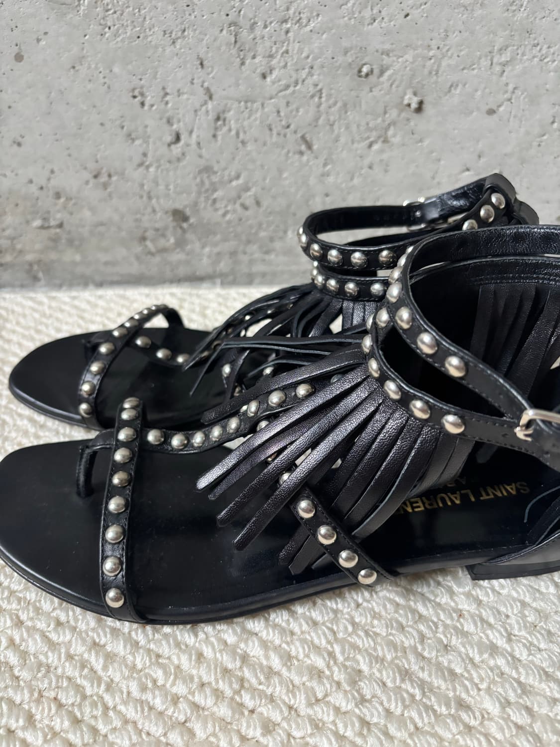 saint laurent fringe studded sandals 상품이미지3