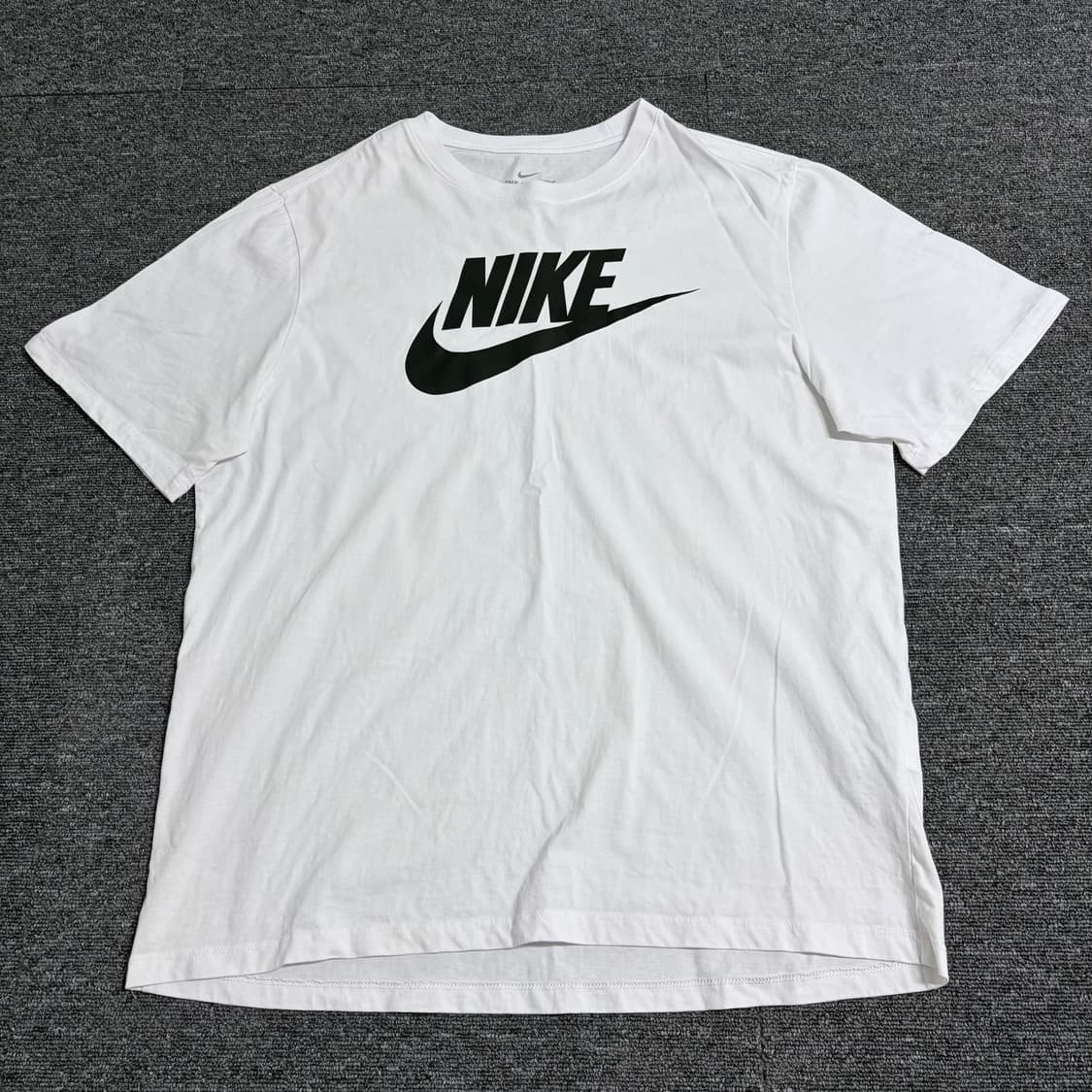 나이키 반팔티 상품이미지1