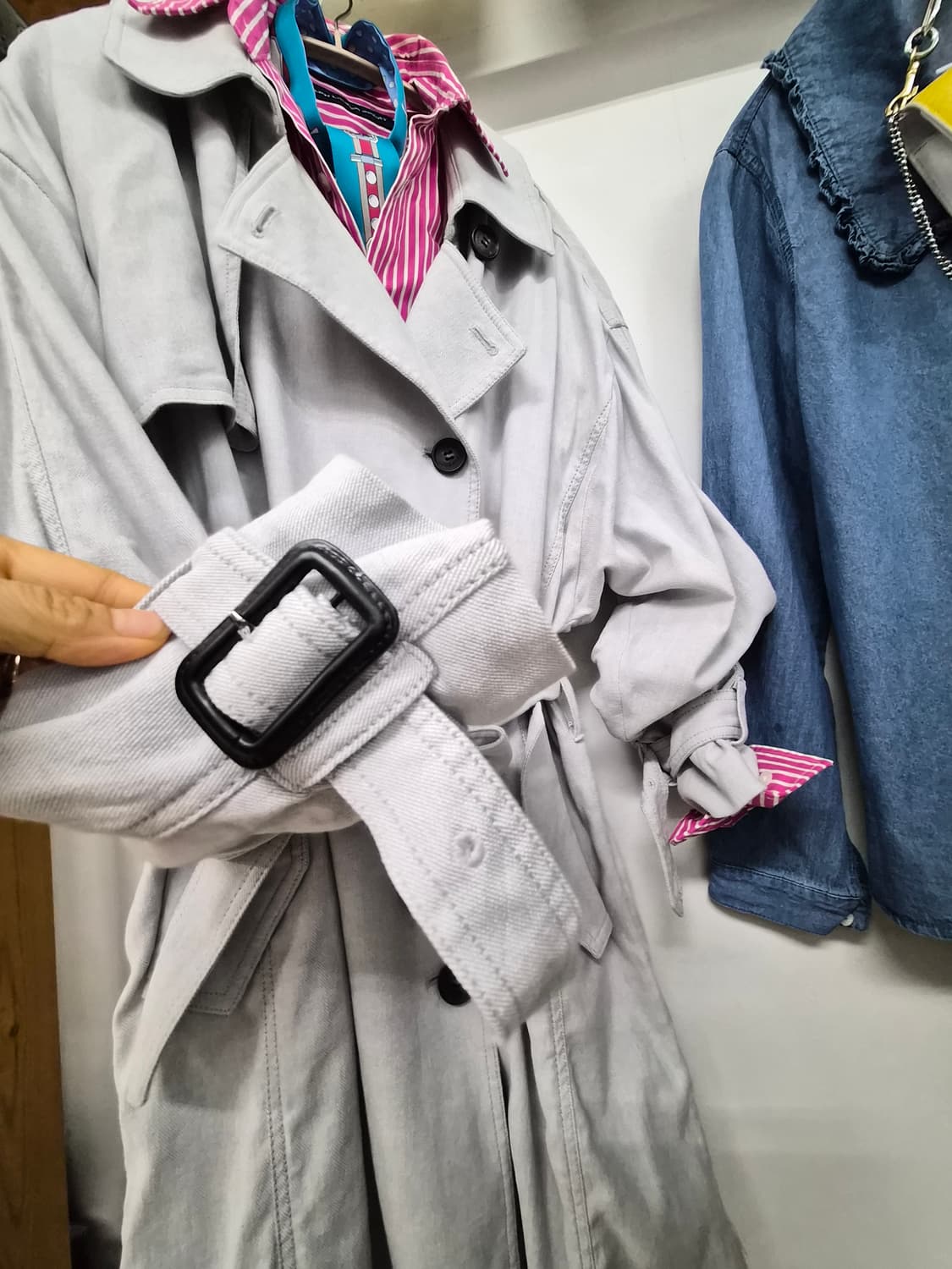 톰보이 더블 버튼  벌룬 트렌치 코트 상품이미지4