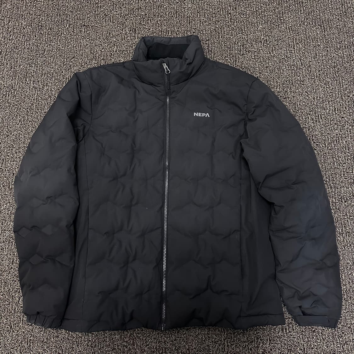 NEPA 네파 덕다운 경량 패딩 블랙 100(L) 상품이미지1