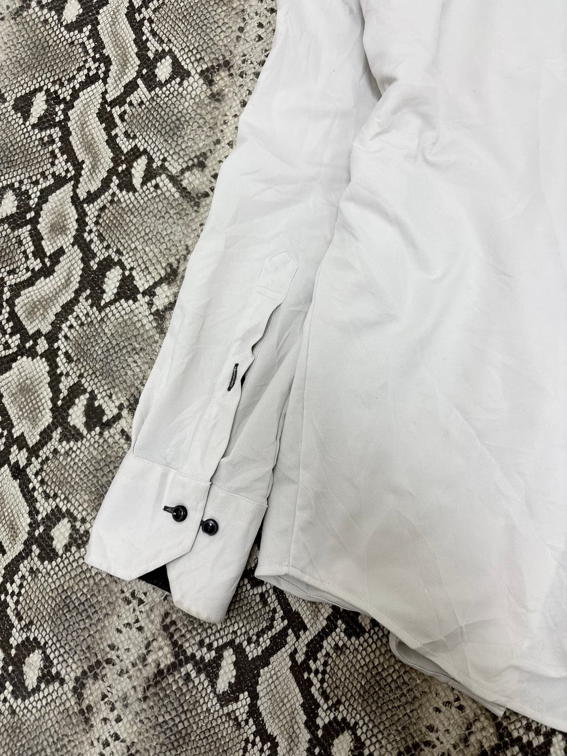 “Vintage” White Minimal Mood Shirts 상품이미지8