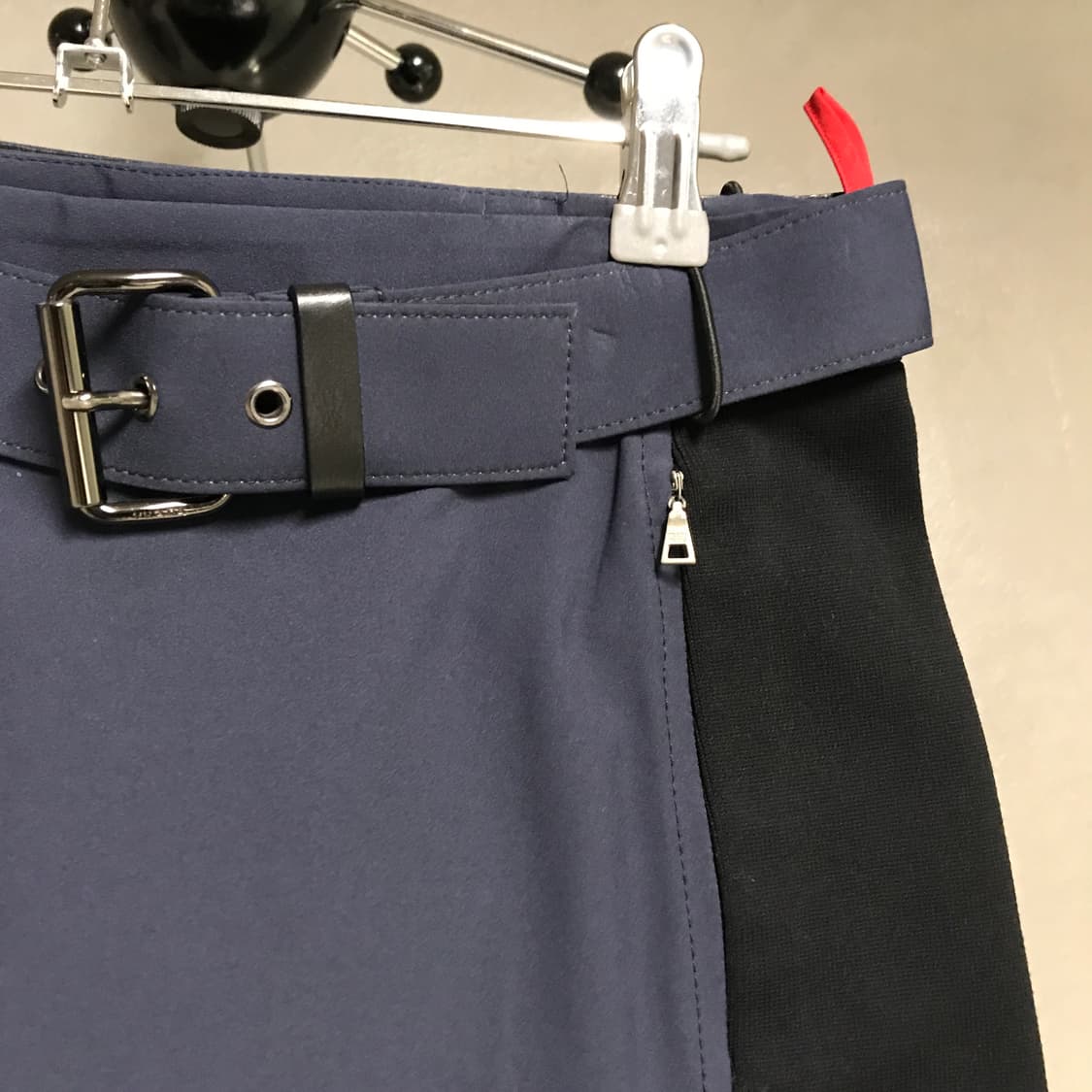 프라다 스포츠 스커트 40(W) 상품이미지5