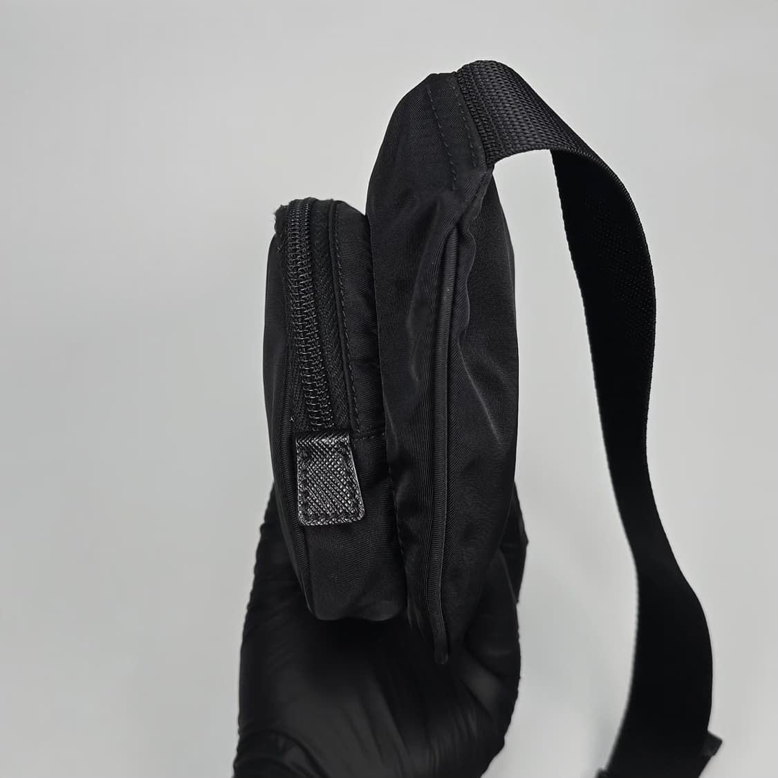 프라다 리나일론 사피아노 가죽 숄더백 상품이미지3