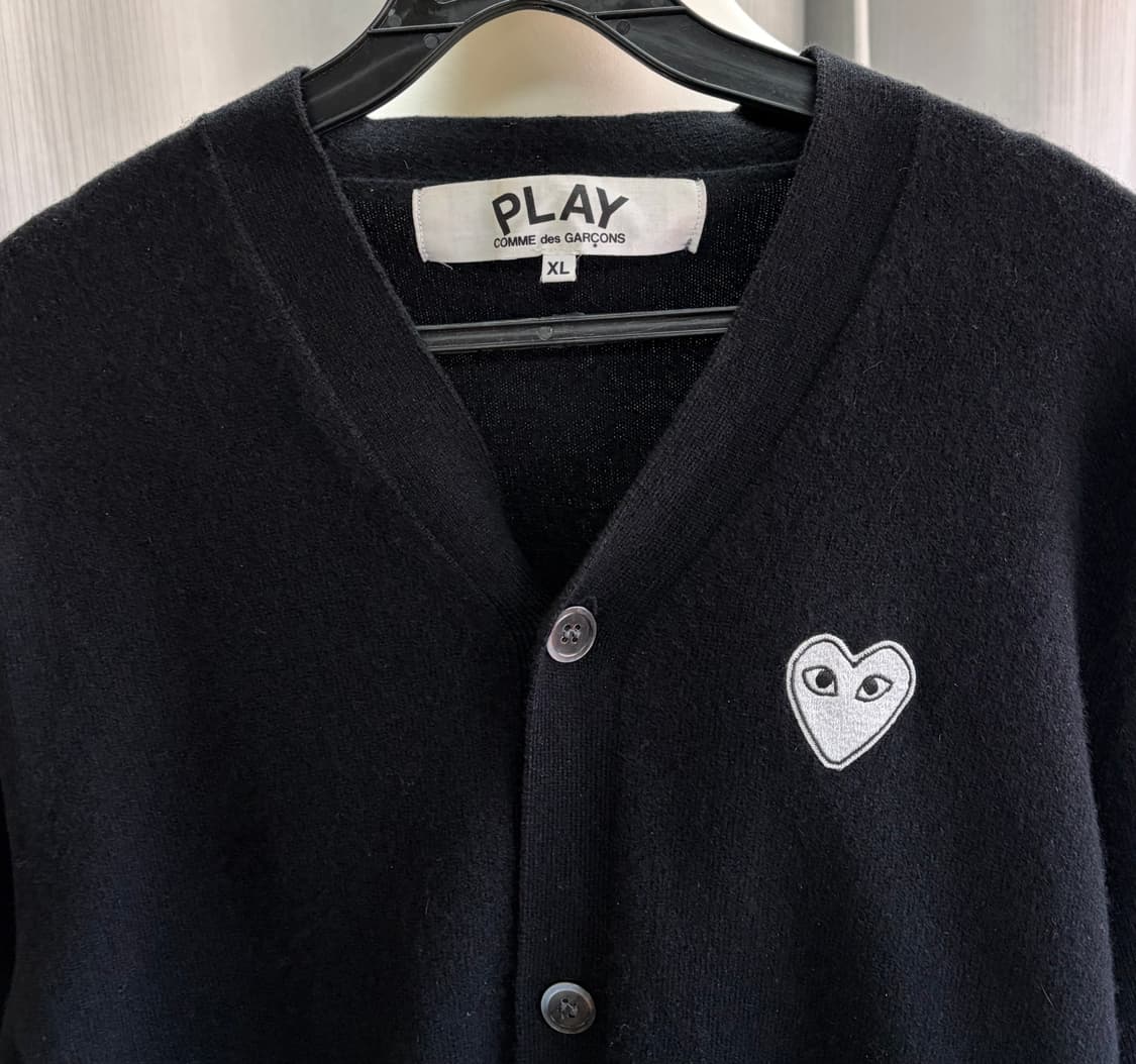정품)꼼데가르송 플레이 블랙 가디건 XL 상품이미지4