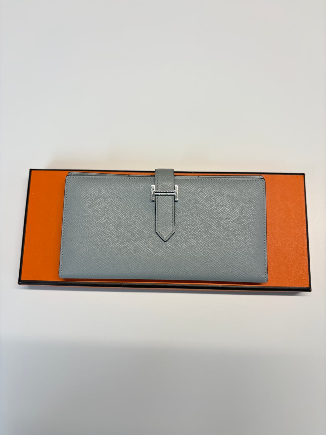 에르메스 베안 장지갑 그레이 은장 C각인 상품이미지2