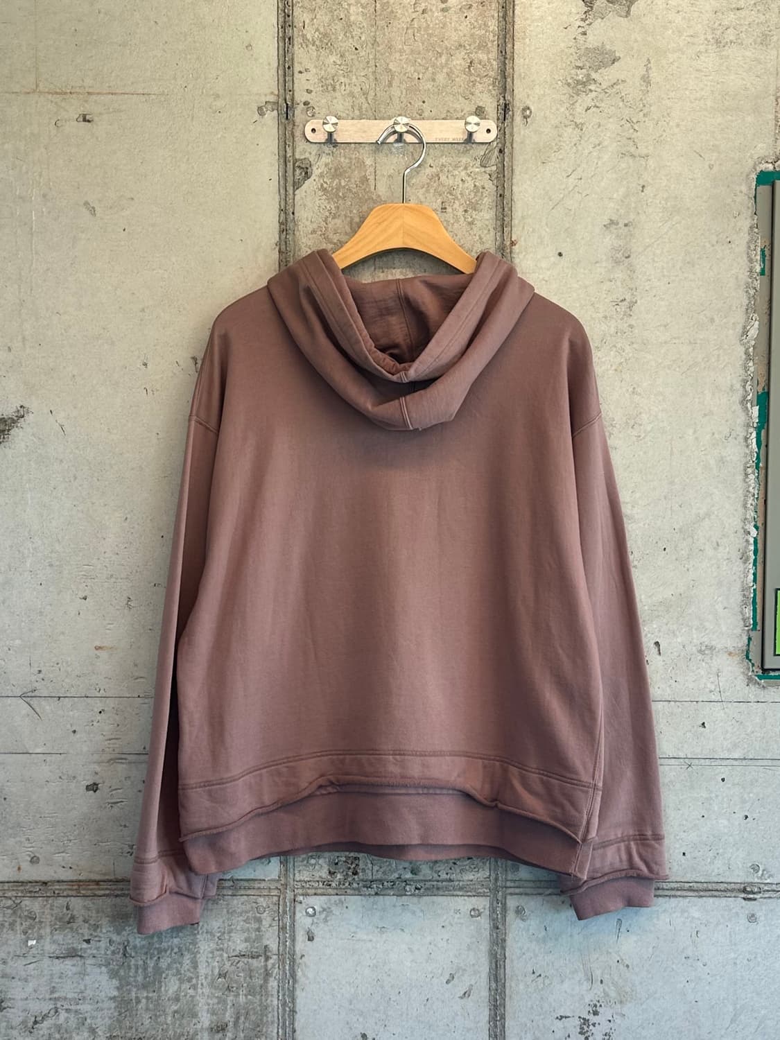 Yoke Iresized Wide Hoodie 상품이미지2