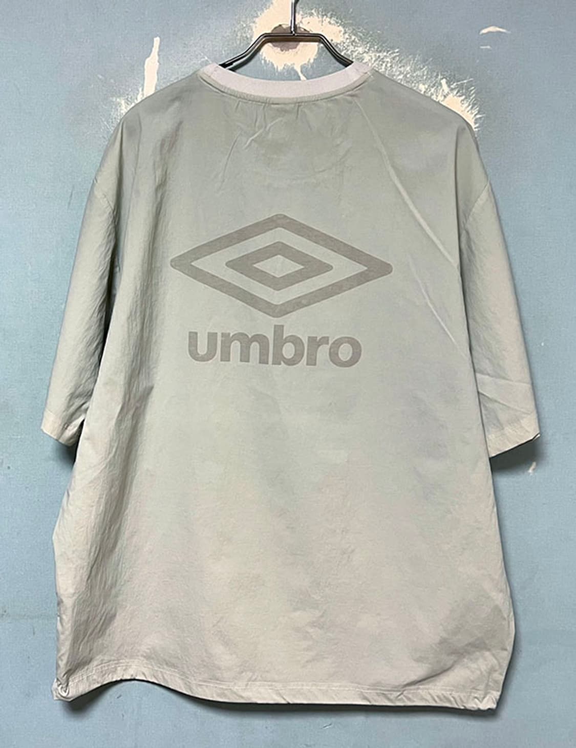 엄브로 클라우드팩 남자 우븐 반팔티 라운드넥 피스테 XL 105-110 상품이미지2