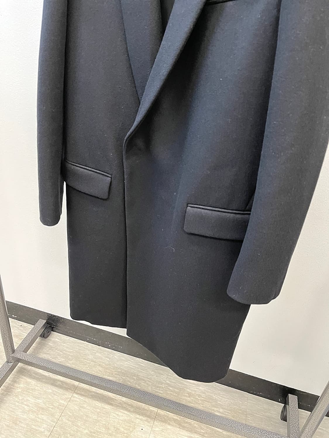 슬림100) 솔리드옴므 블랙 싱글코트 상품이미지4