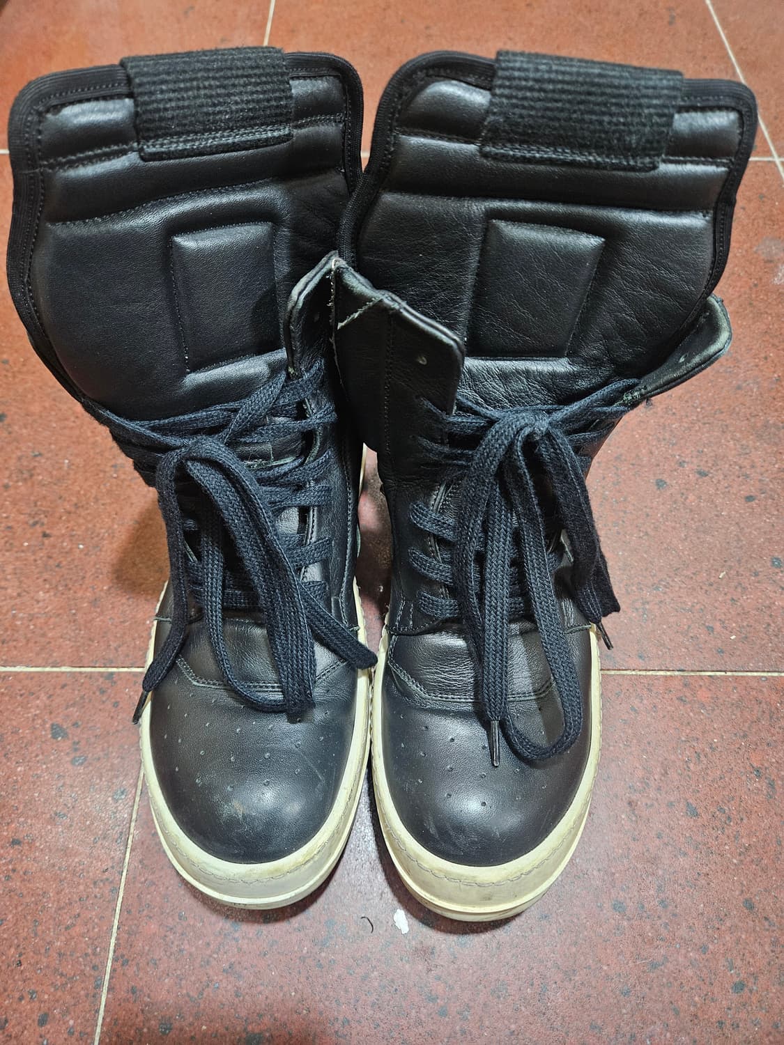 릭모노 37사이즈 판매 상품이미지1