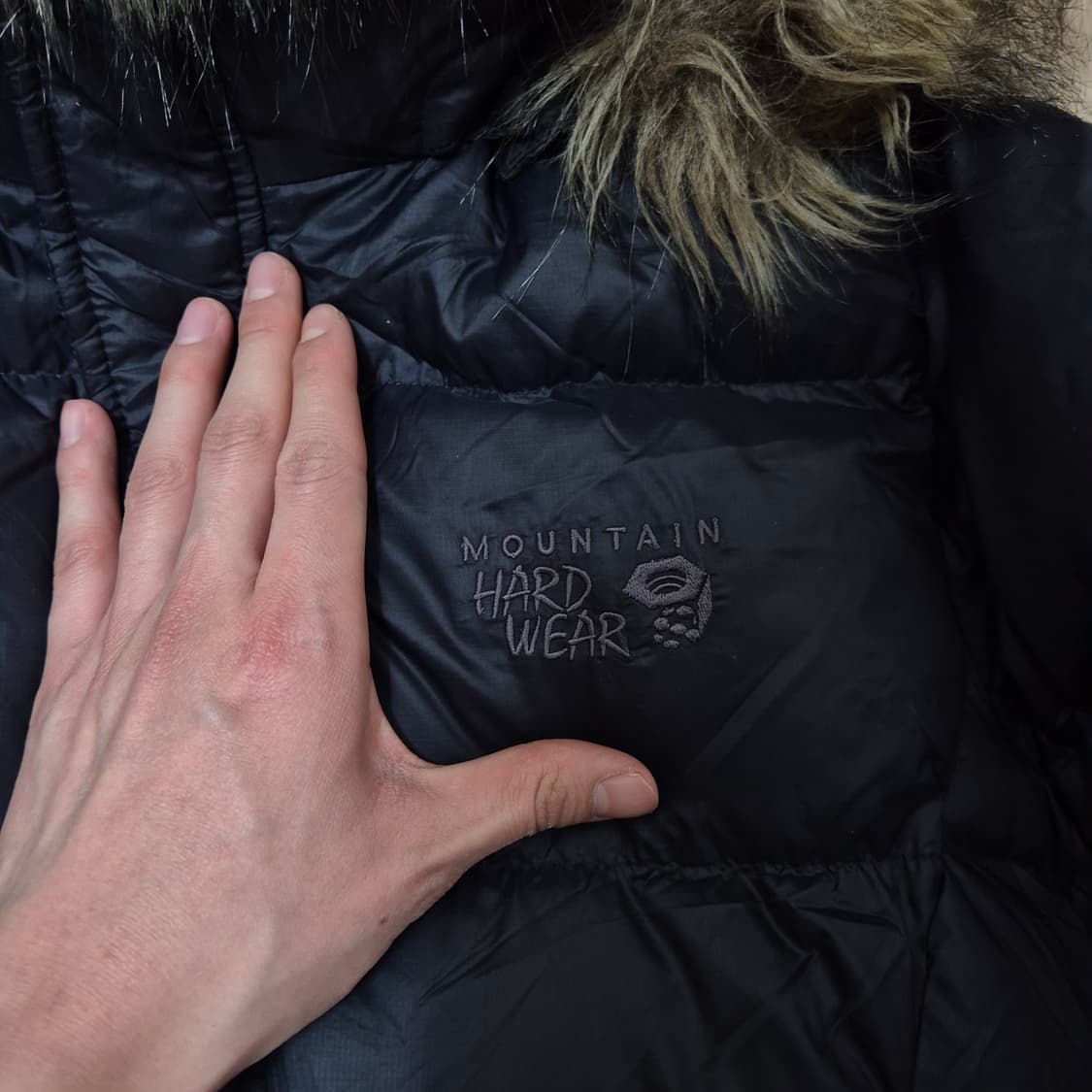 마운틴하드웨어 여성 구스다운 퍼후드 롱패딩 점퍼 XL(105) 상품이미지4