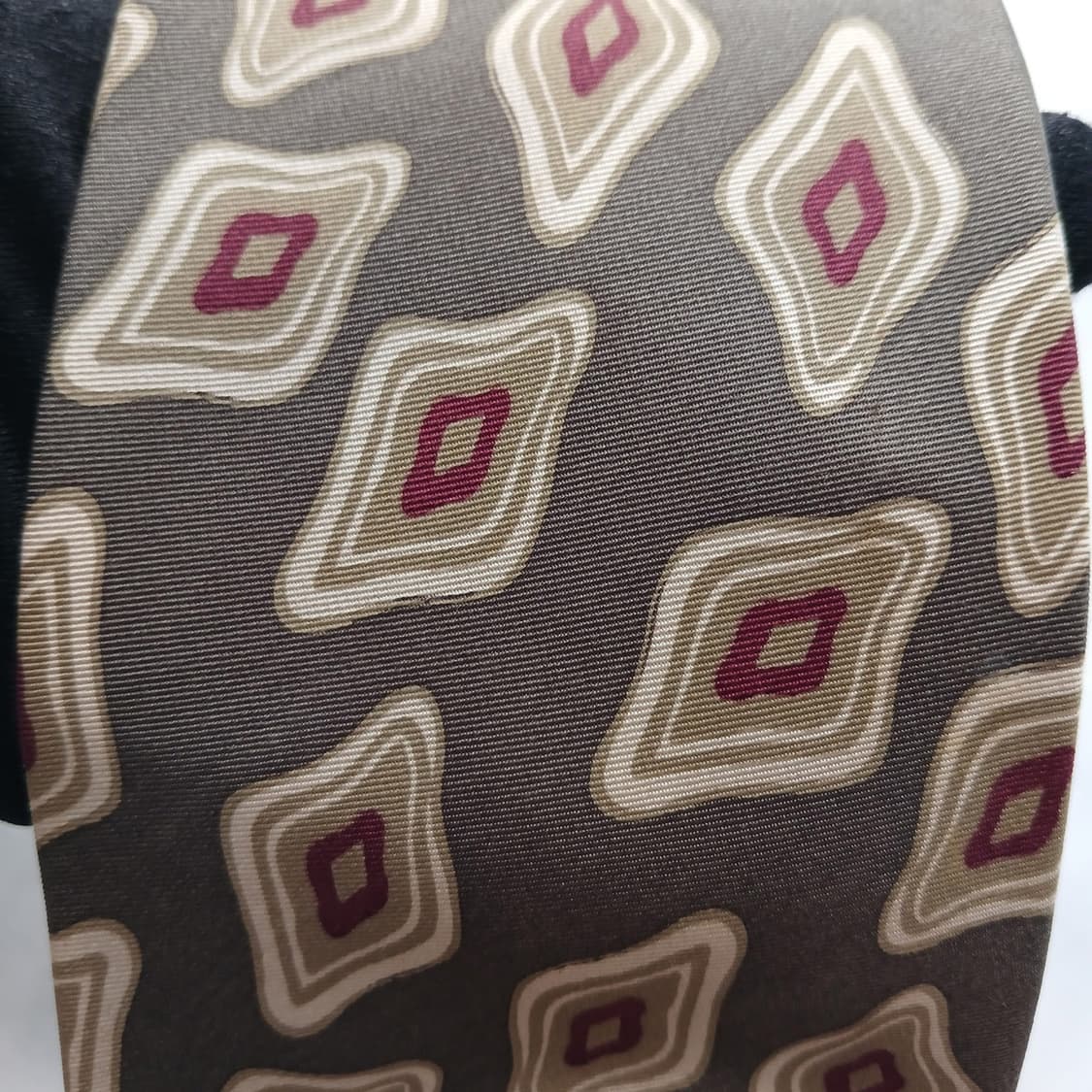 아쿠아스큐텀 브라운 다이아몬드 패턴 넥타이 9.4cm A등급 A18573 상품이미지6