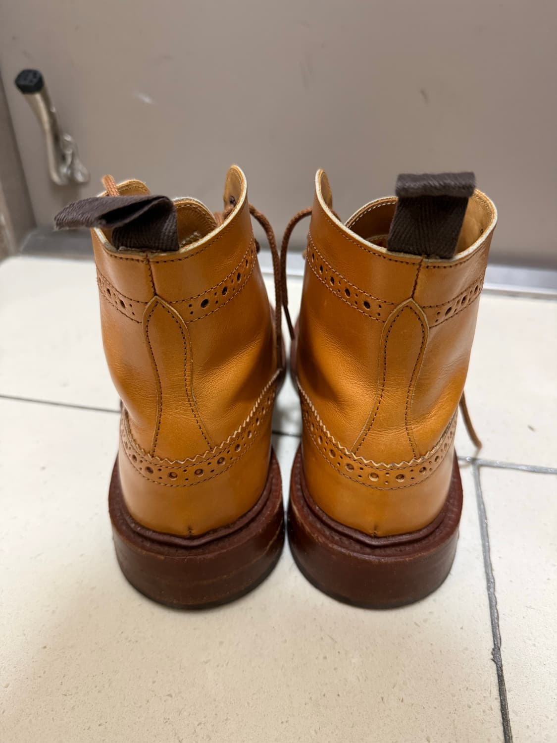 [6.5] 트리커즈 스토우 아콘 판매 상품이미지3