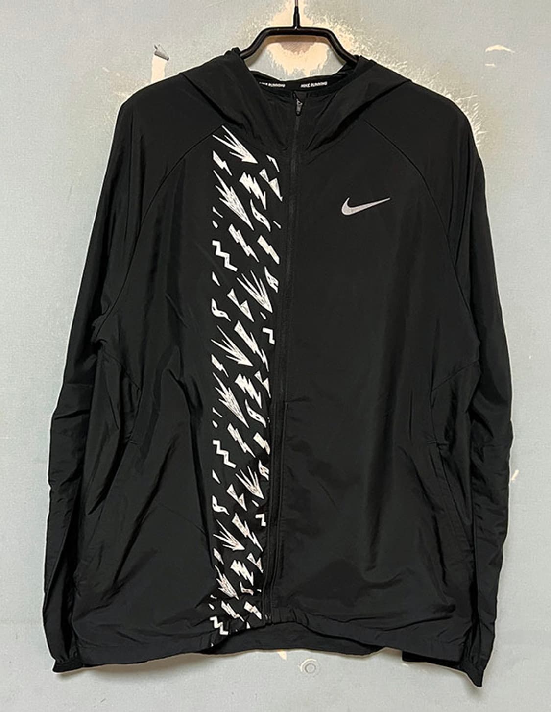 NIKE 나이키 에센셜 여름 남자 바람막이 캐주얼 L 100 상품이미지1