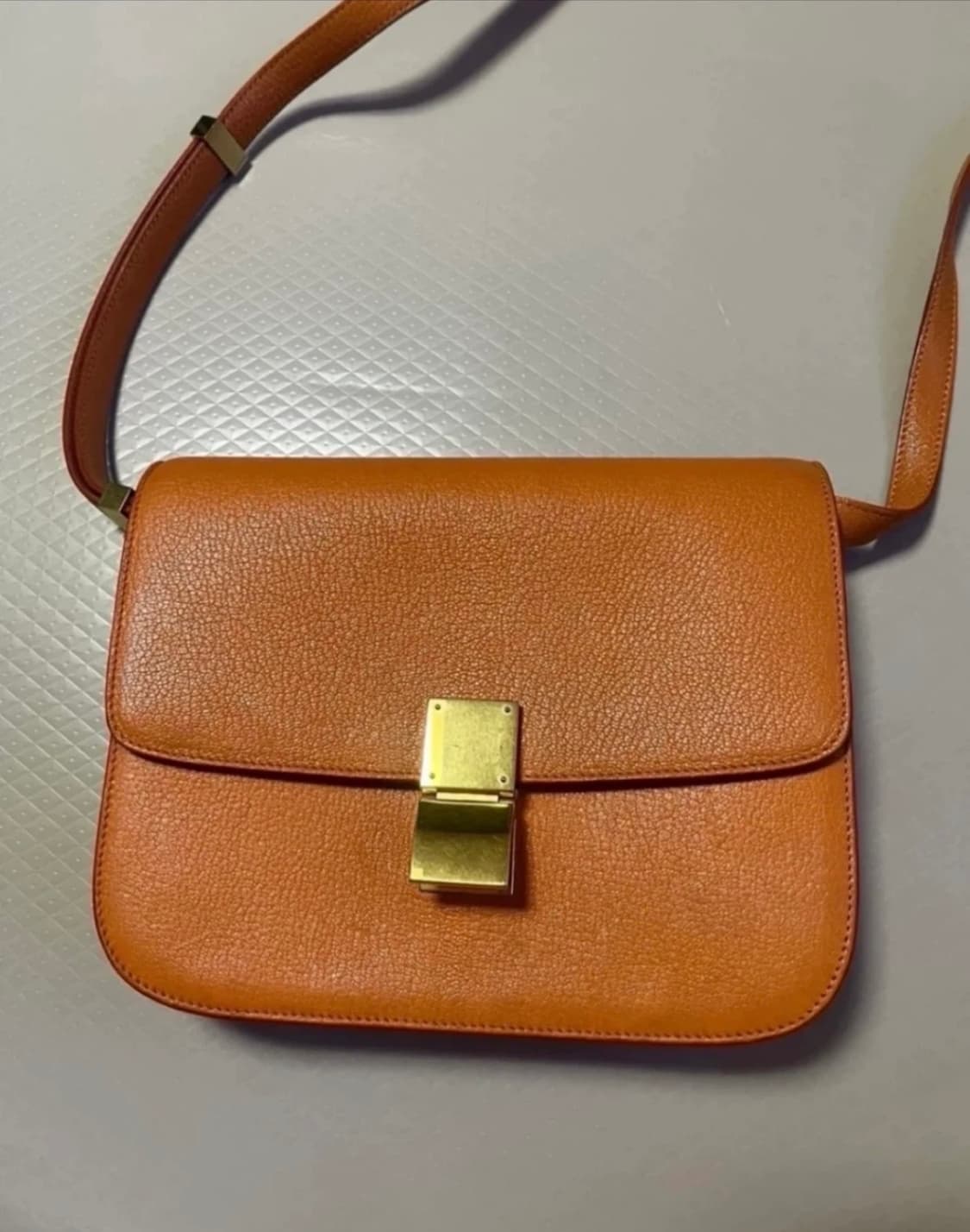 셀린느클래식박스 상품이미지4