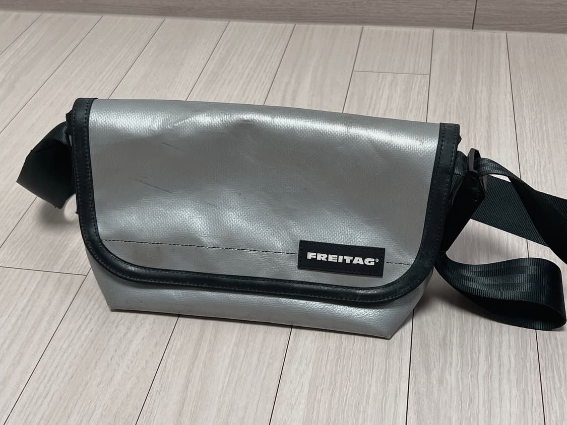 프라이탁 하와이파이브오 올실버 상품이미지1