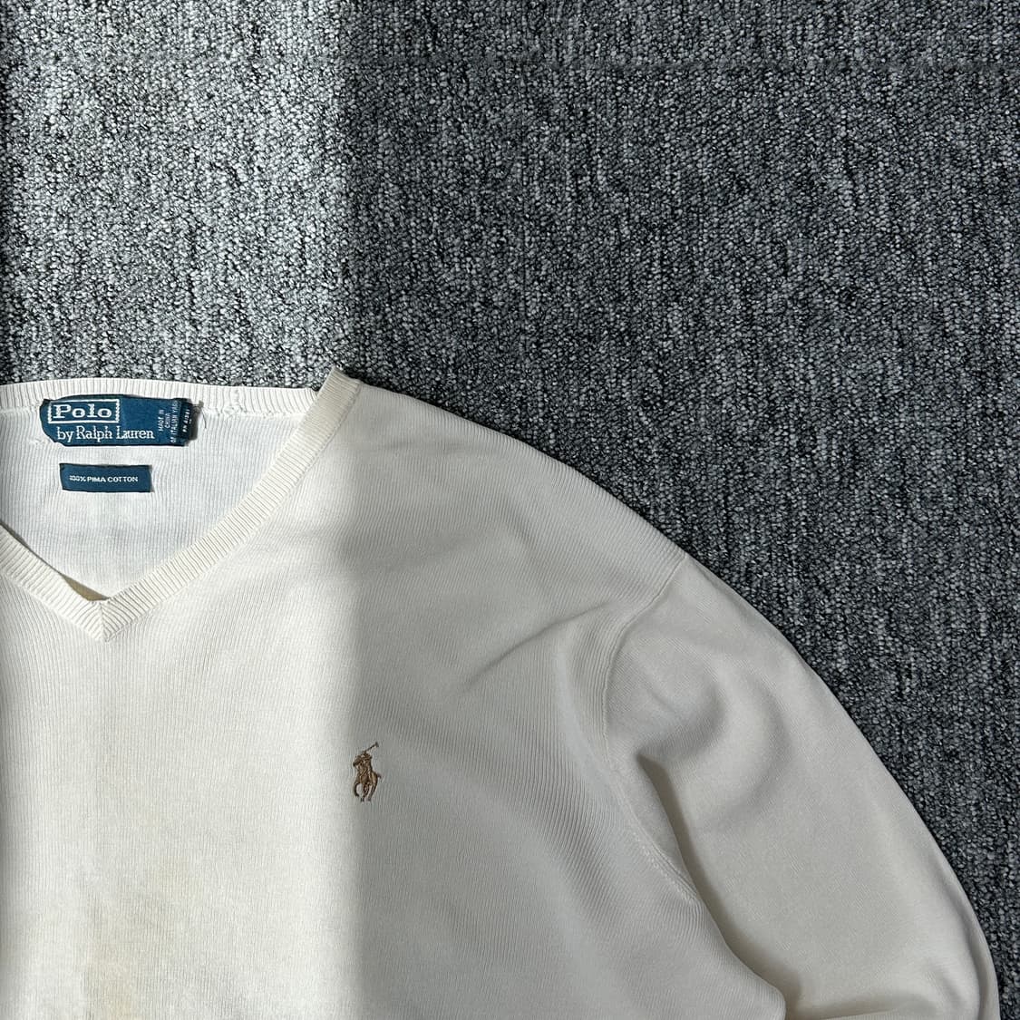 폴로 랄프로렌 베이지 브이넥 니트 상품이미지2