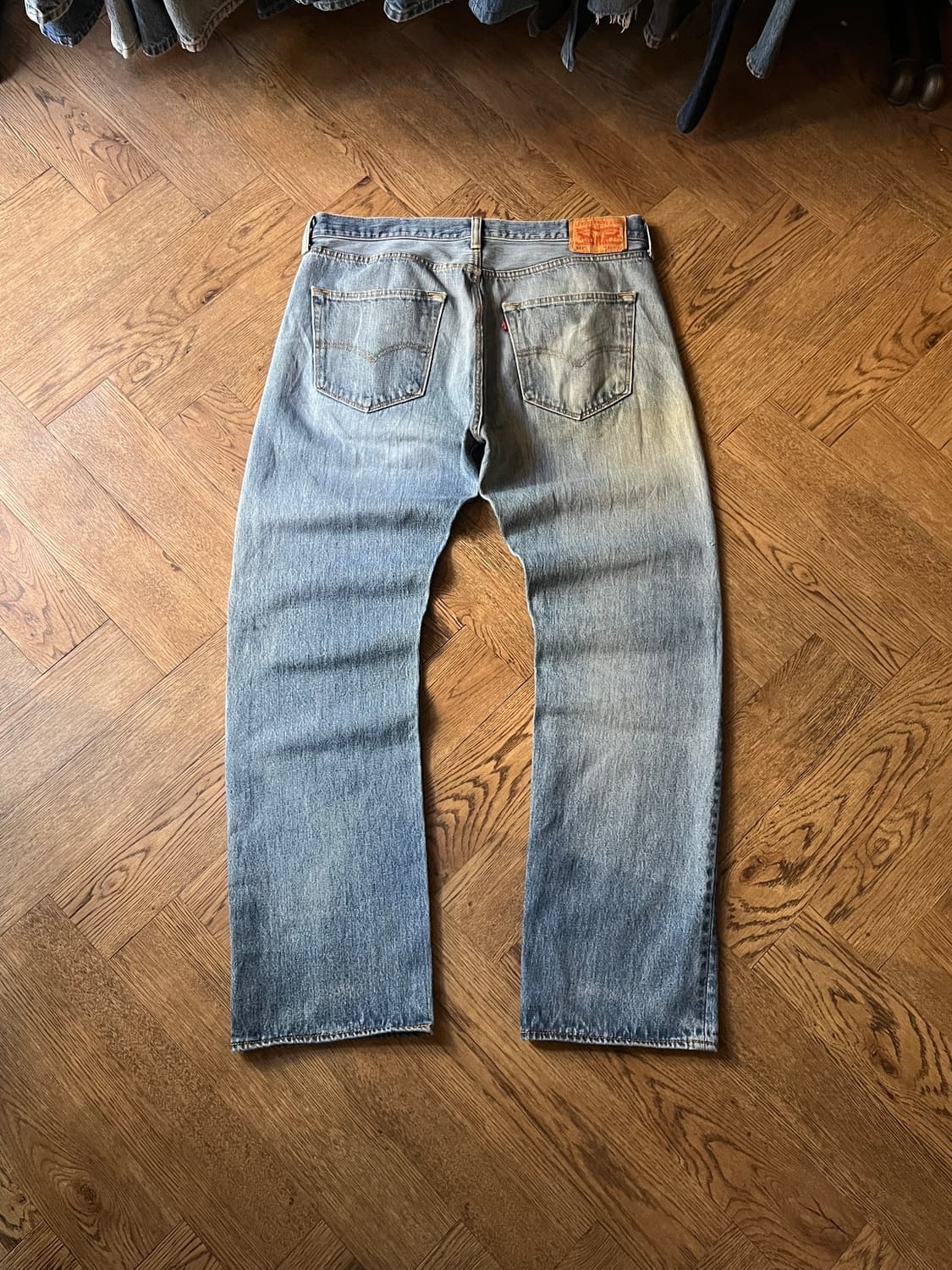 [36]리바이스 501 빈티지 데미지드 데님 팬츠 상품이미지2