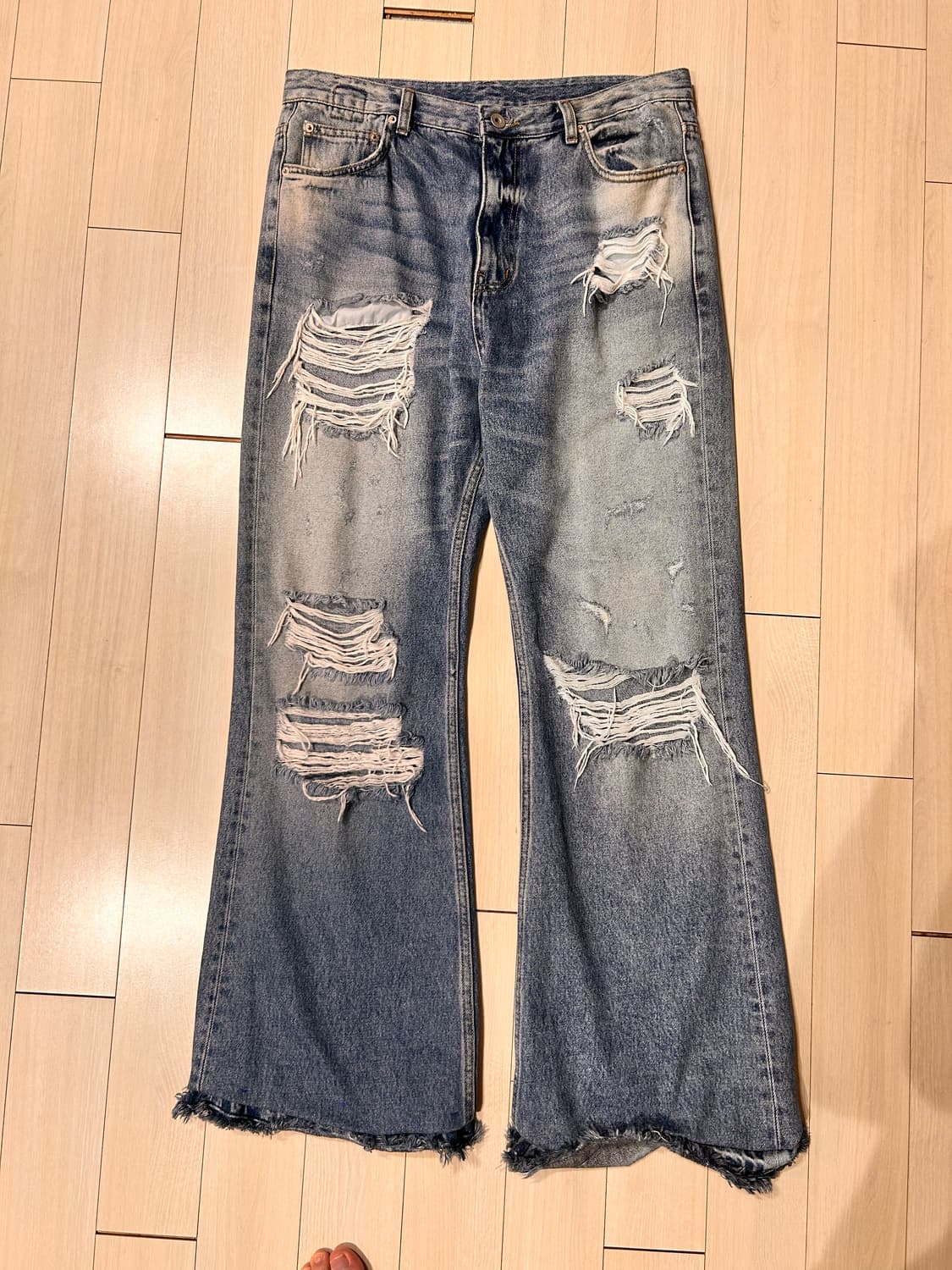 에모스탠스클럽 / 디스트로이드 진 / 2 상품이미지2