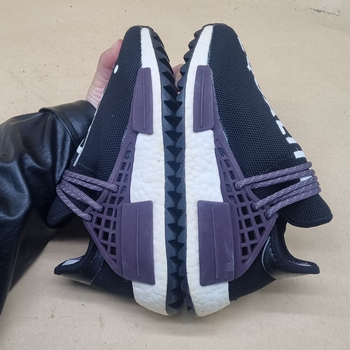 아디다스 X 퍼렐 윌리엄스 운동화225 상품이미지5