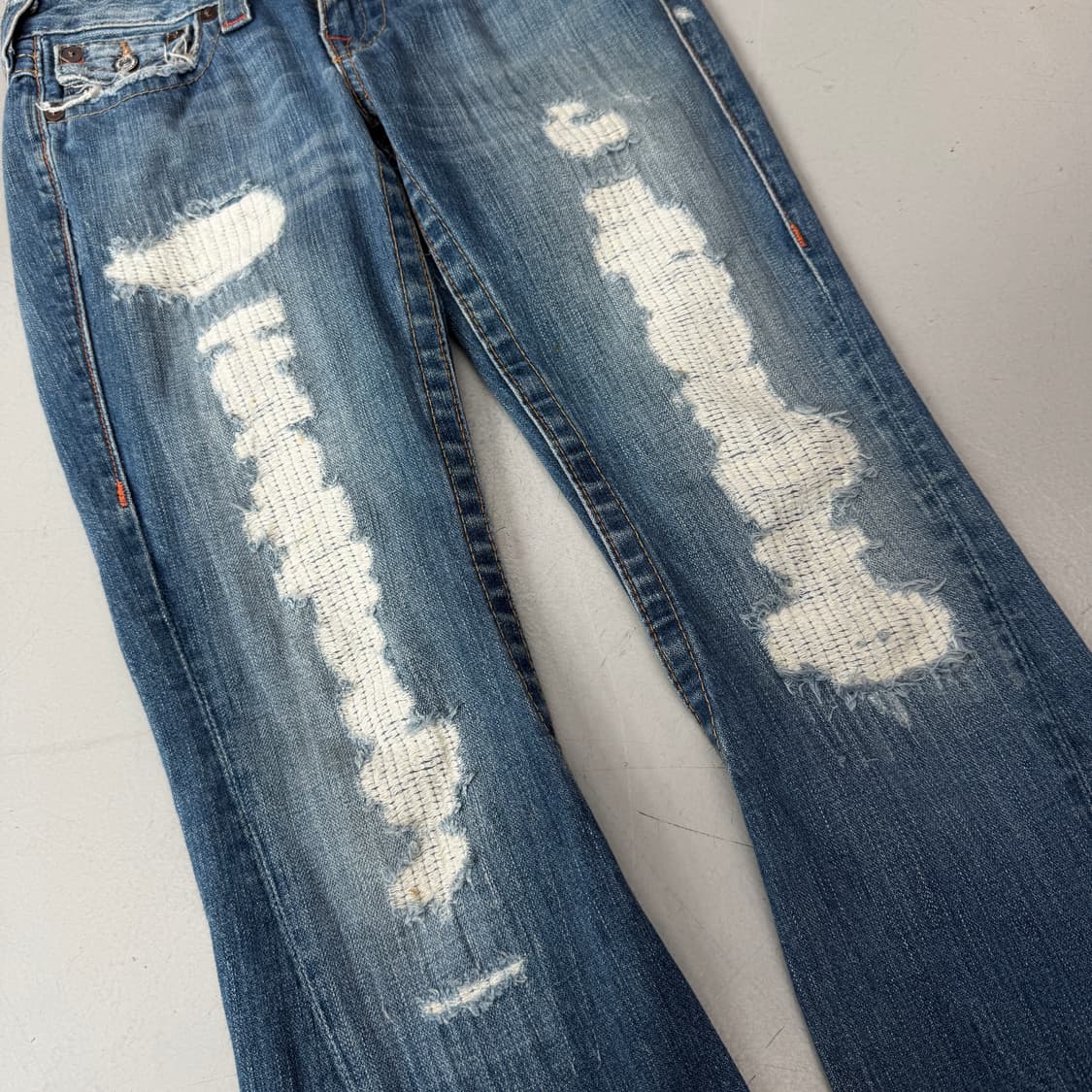 트루릴리전 Y2K 조이 부츠컷 디스트레스드 데님팬츠 상품이미지5