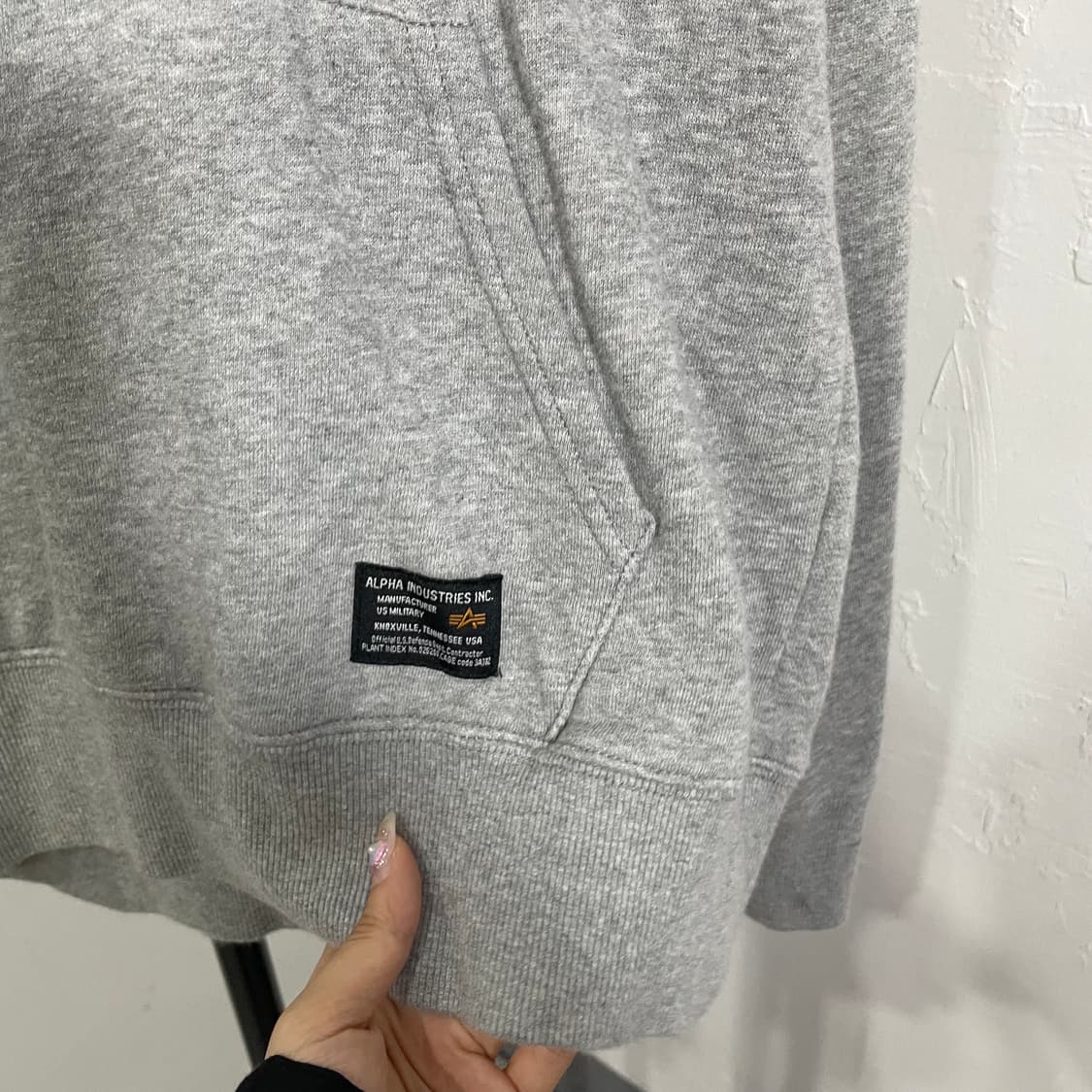 알파인더스트리 레터링 후드티 상품이미지6