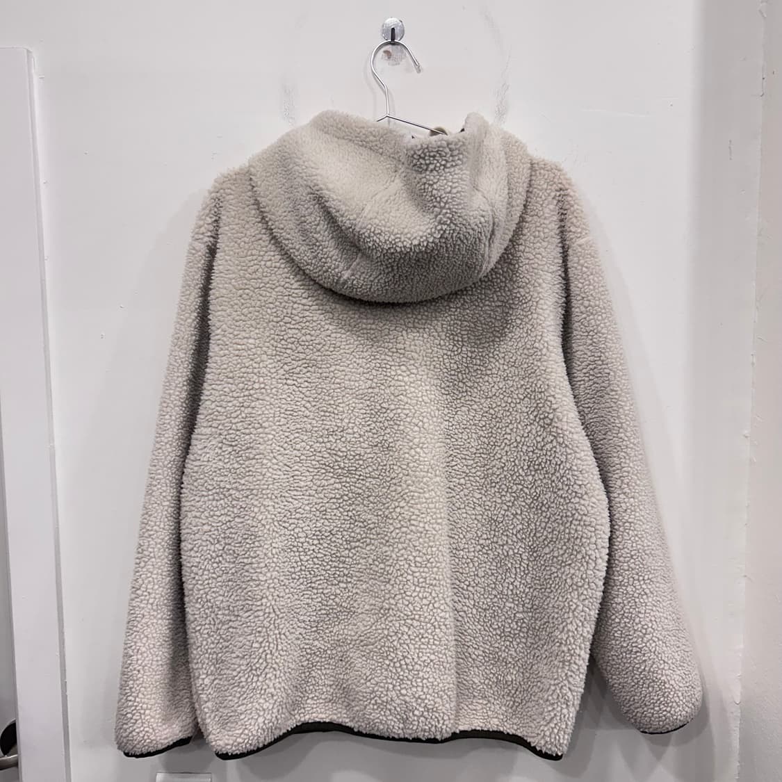 컬럼비아 체스트포켓 오버핏 뽀글이 후드 플리스 상품이미지5