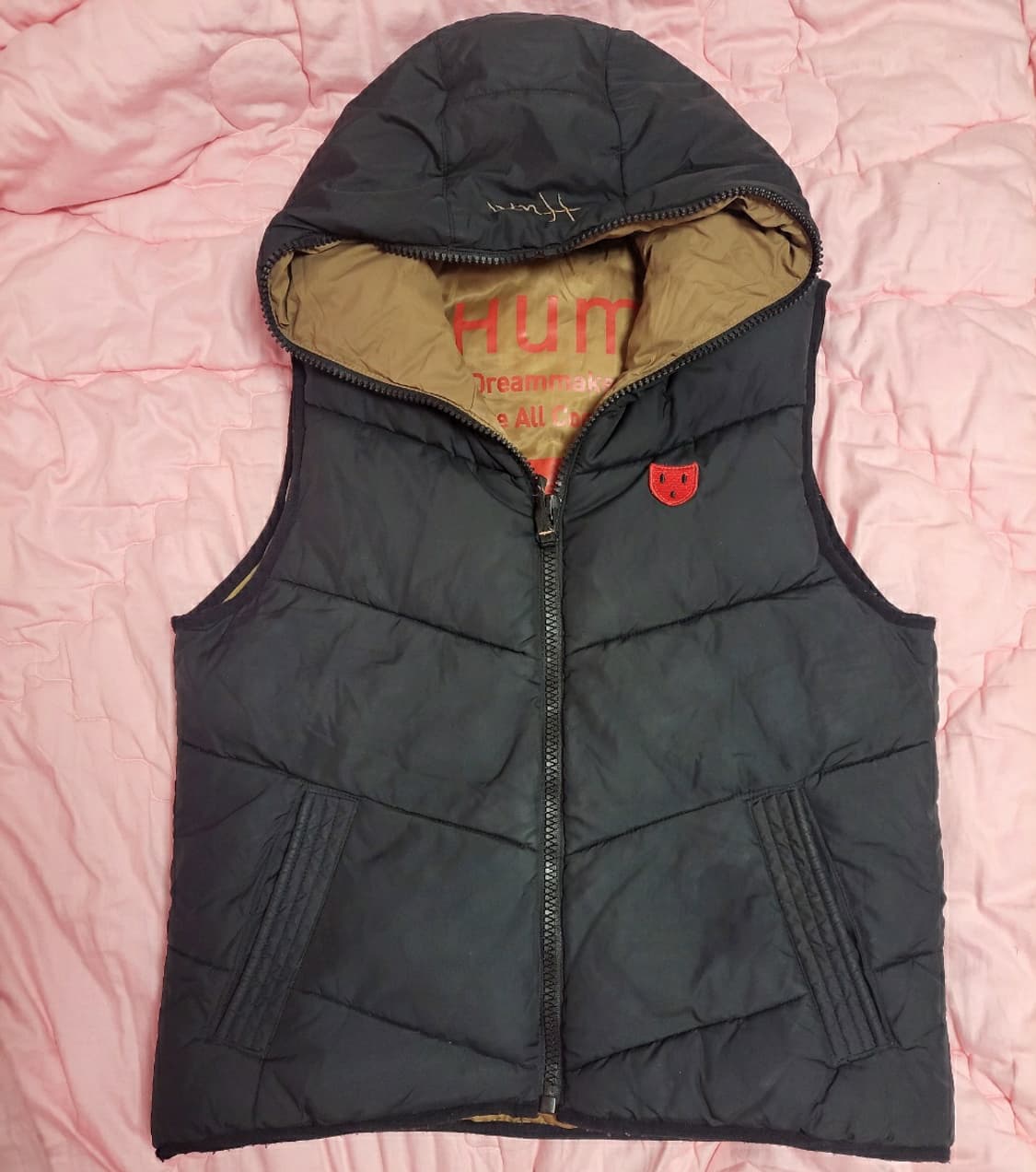 급처상태좋음!HUM 귀요미 후드 패딩 조끼 베스트 럭키슈에뜨st나이키st 상품이미지1