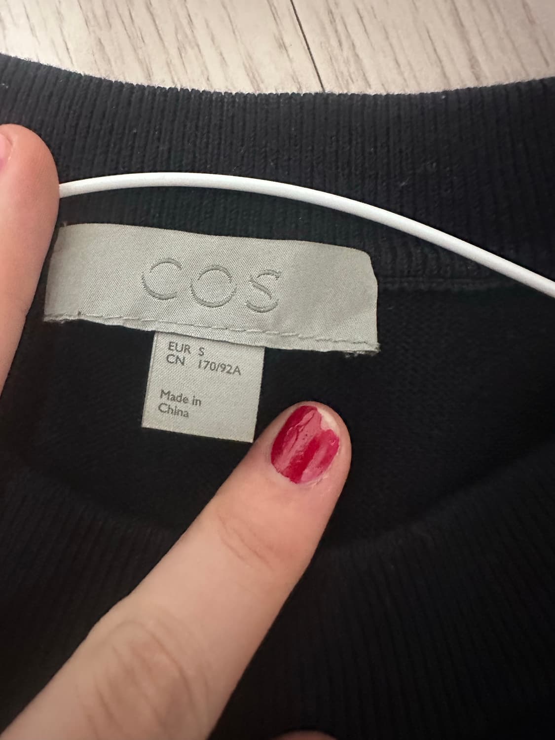 코스 네이비 니트 상품이미지2