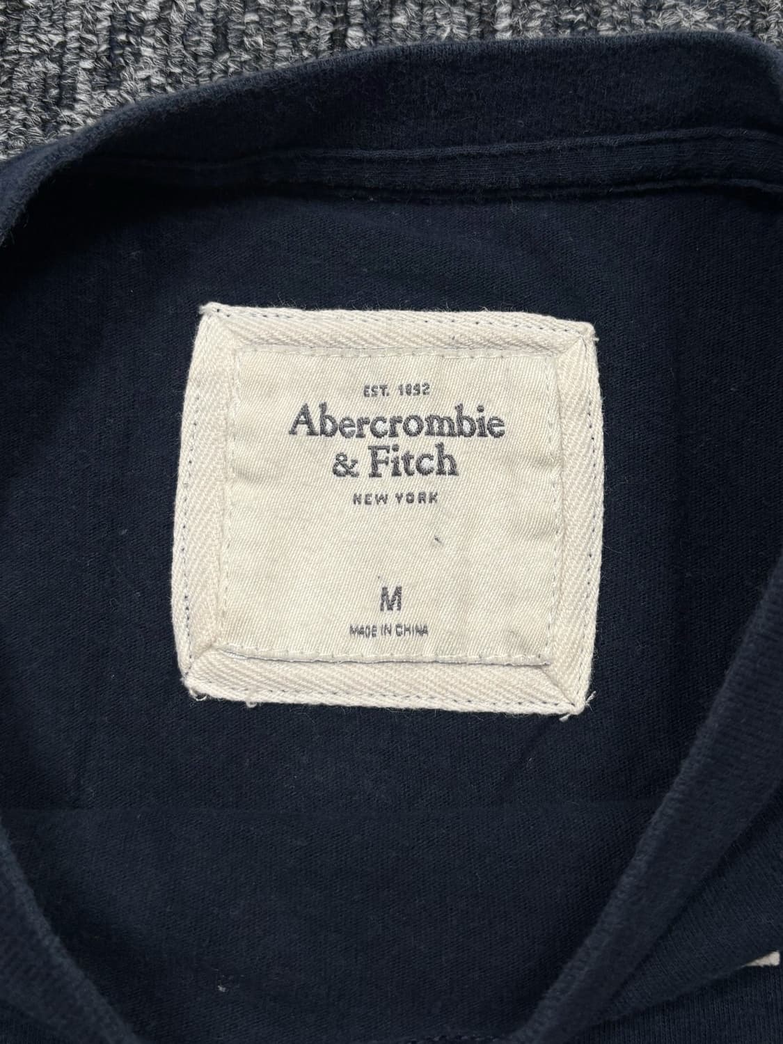 아베크롬비 로고 네이비 반팔 상품이미지5