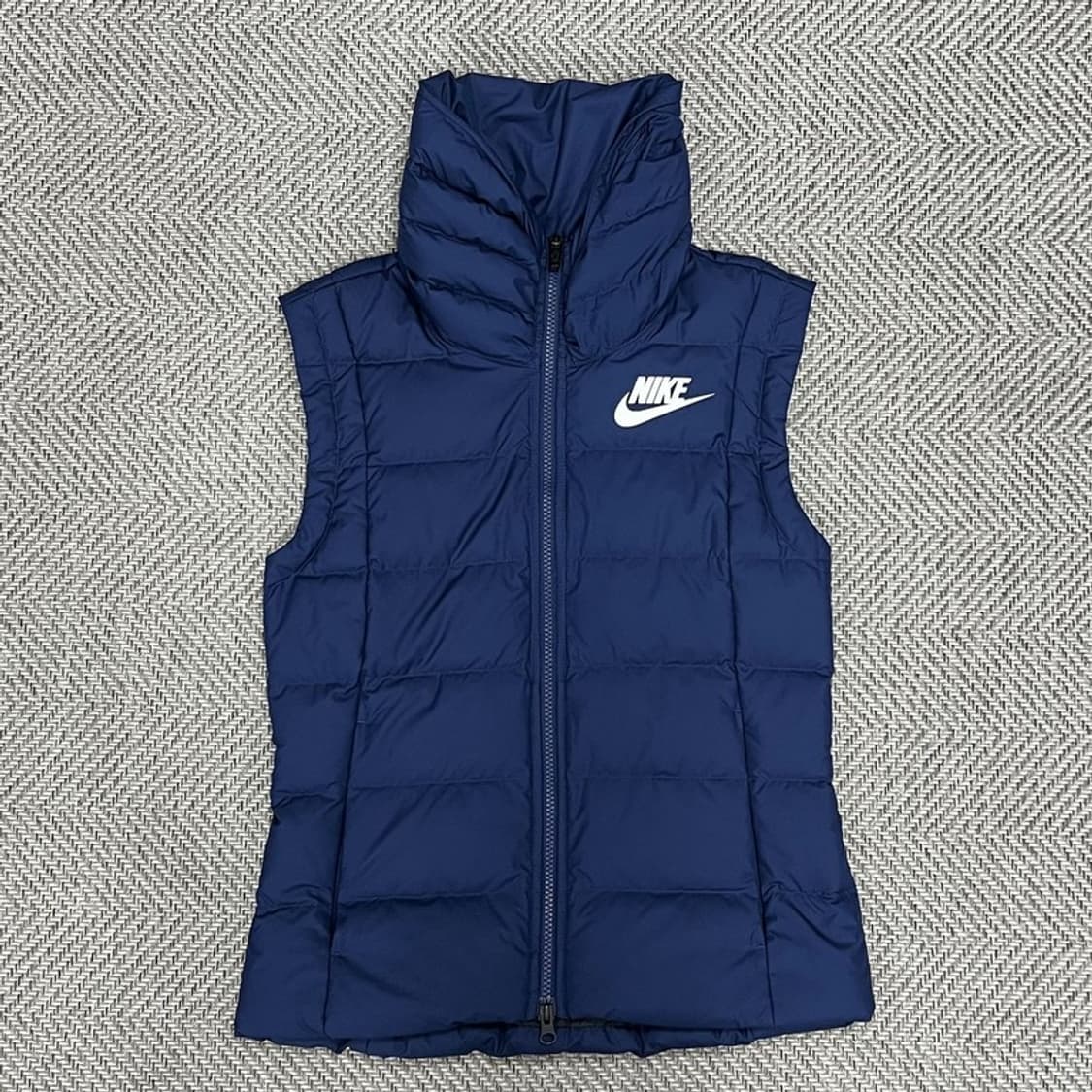 나이키 써마핏 패딩 베스트 v0833 상품이미지1